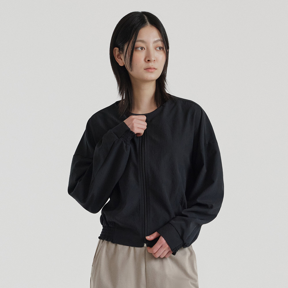  【官網SALE~ 25/10】 預購_FFWSJP019 Cloud Touch Crop Jacket by front2line