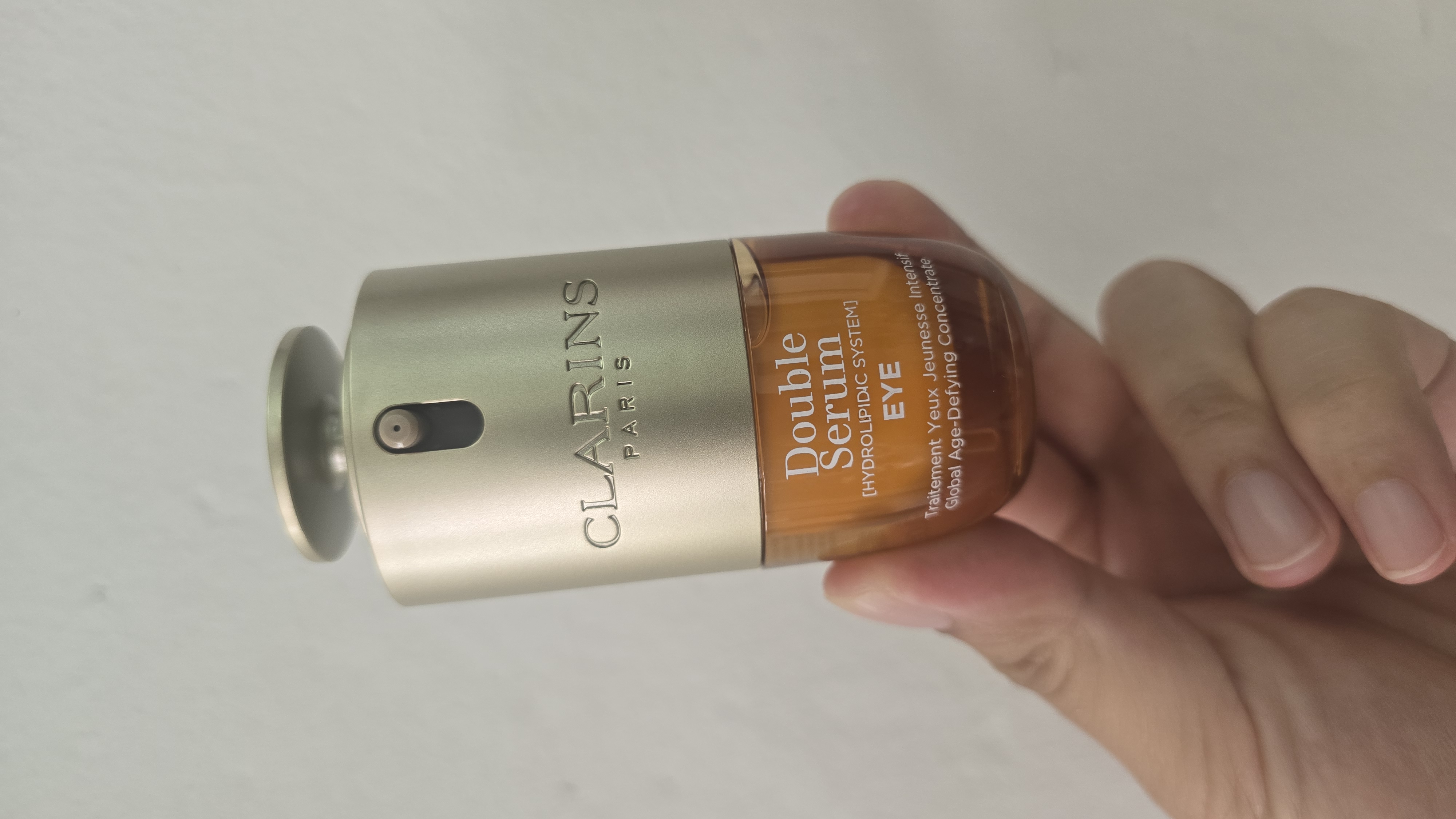 【2026年最新版】Clarins 嬌韻詩 雙萃精華眼霜 20ml | 皇牌黃金雙管眼精華霜、1週高效淡化細紋黑眼圈、緊緻提拉不長脂肪粒