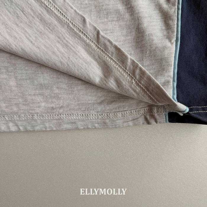 🇰🇷Ellymolly tee