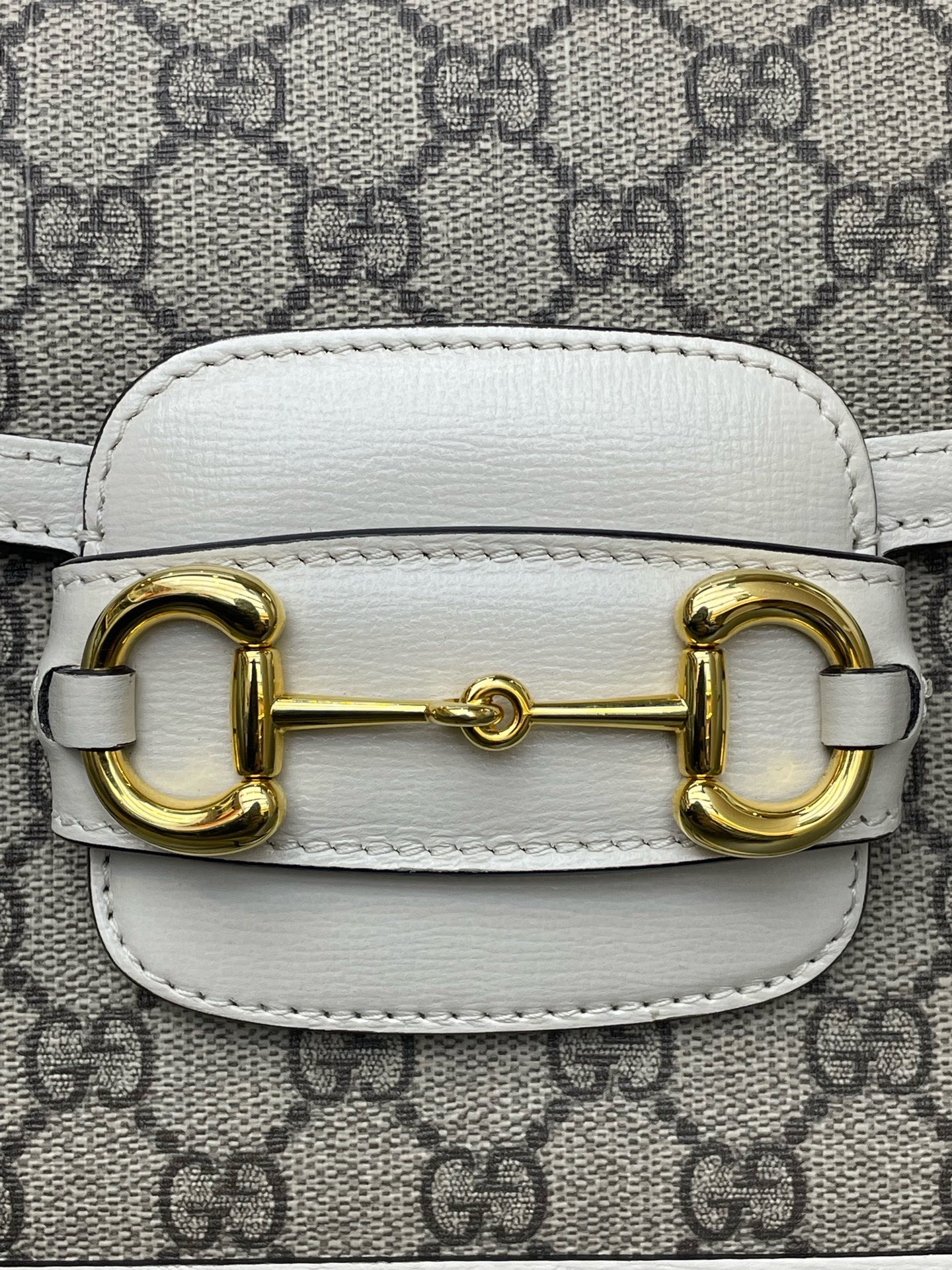 【預訂貨品】Gucci 1955 白色郵差包