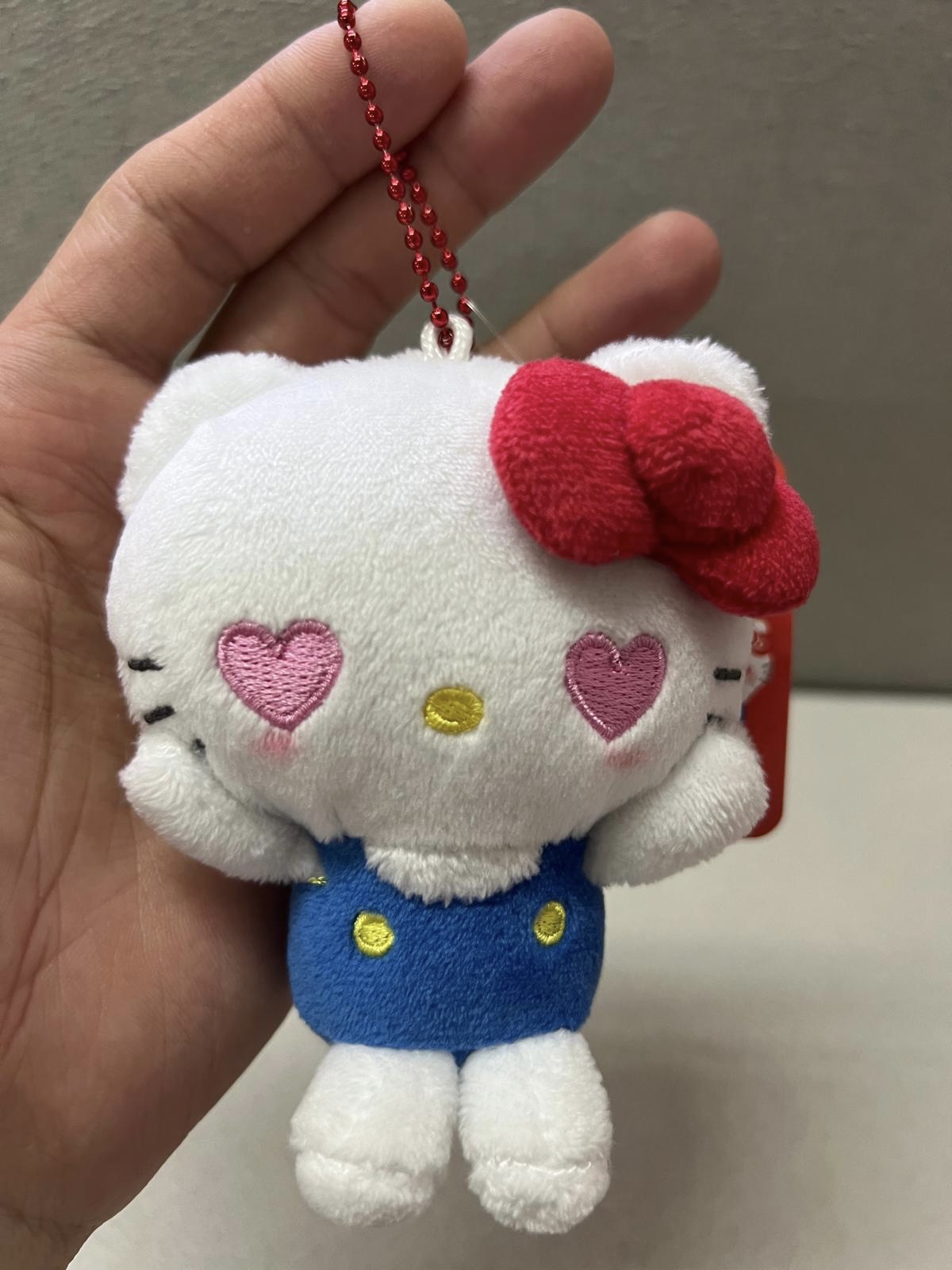 🎌日本直送🎌 Hello Kitty心心眼公仔掛飾