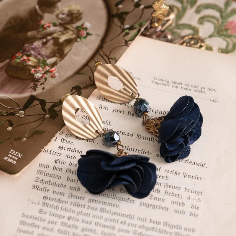 Modern Handmade in Italy Timeless Floral Blossom Fabric Flower Long Stud Earrings - Midnight Bliue