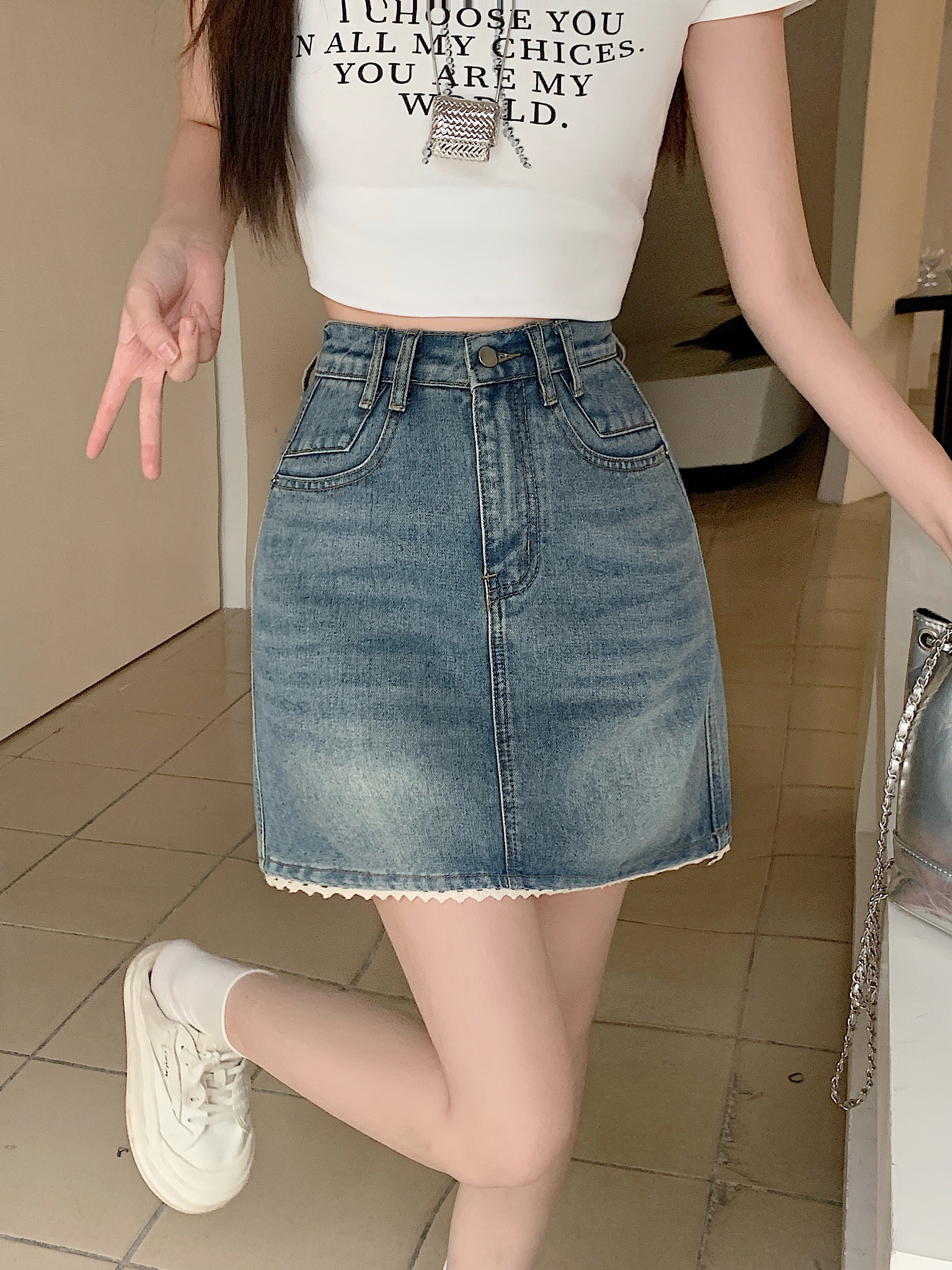 B228(65533) 韩版JEANS甜美风拼下摆边蕾丝蓝短裙