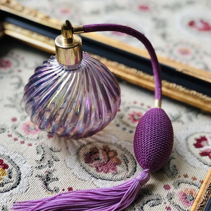 C.a. 1960s Carnival Glass Style Purple Iridescent Purple Atomizer/Perfume Bottle (MT1857)