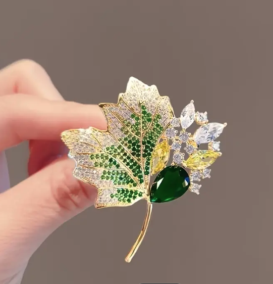 Chic Maple Leaf Brooch