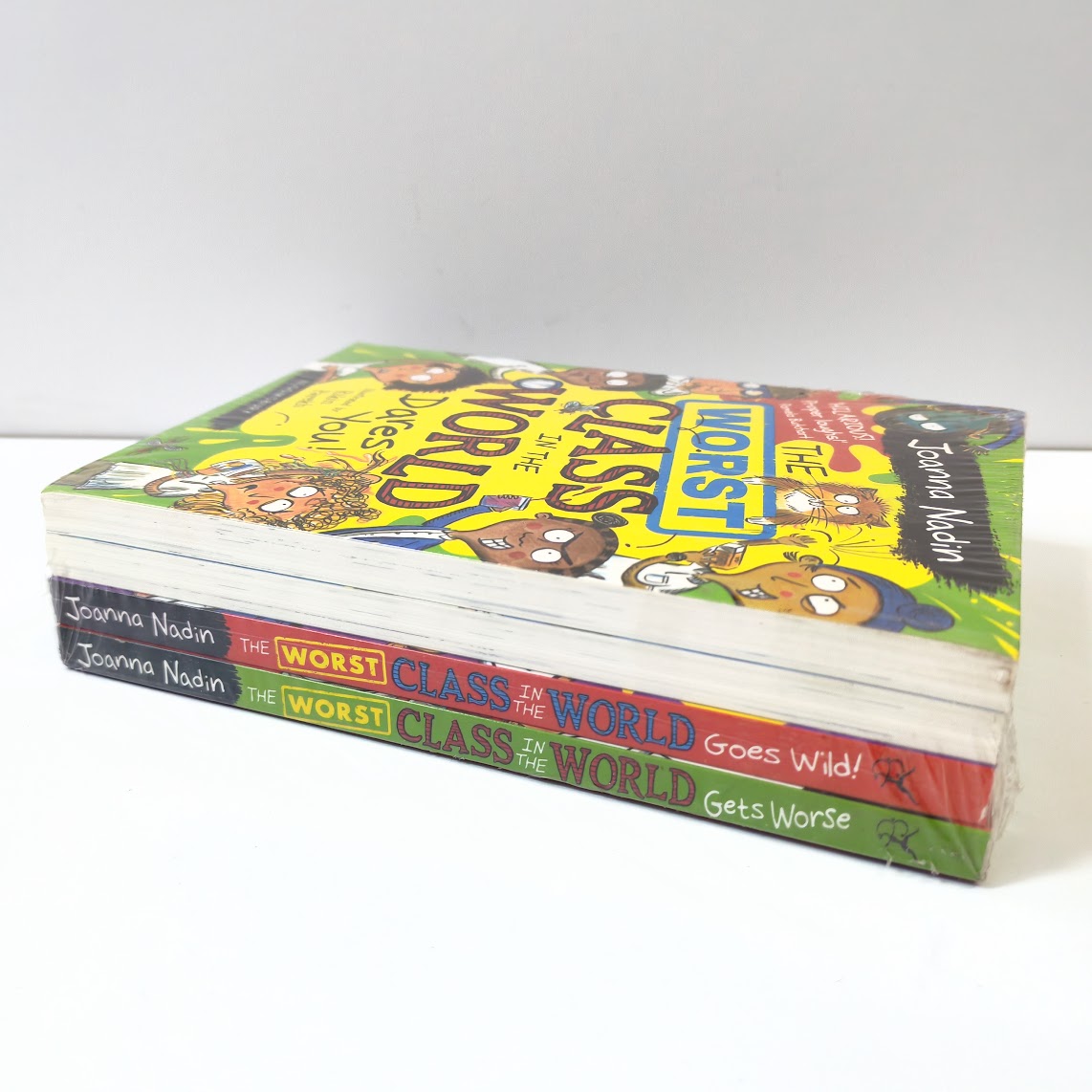 The Worst Class in the World by Joanna Nadin   4 books  Collection | Age 5-9 | 世界上最差的班級 系列4本 幽默搞笑橋樑章節書  | B418	