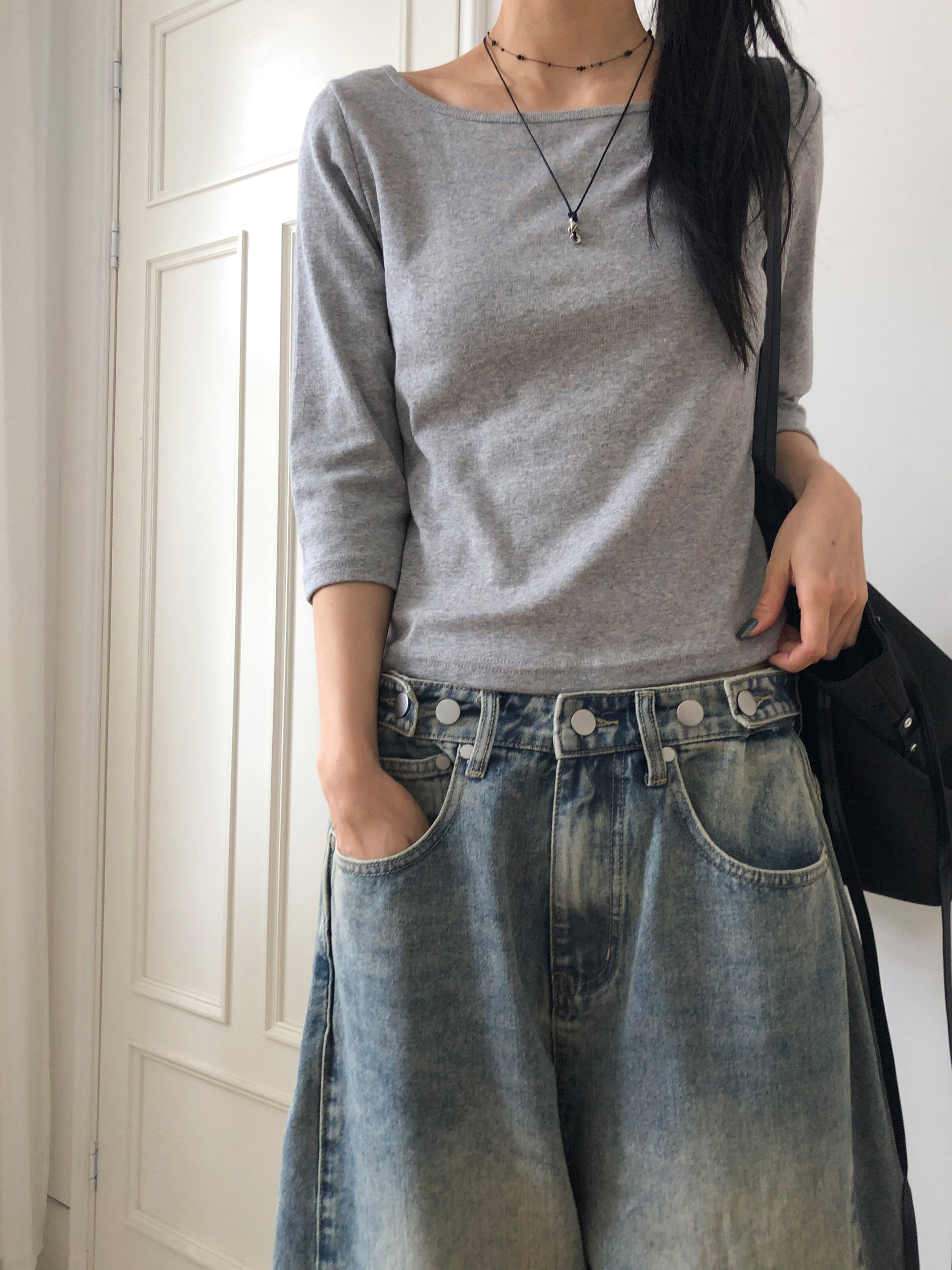Boat Neck Mid Sleeve Top