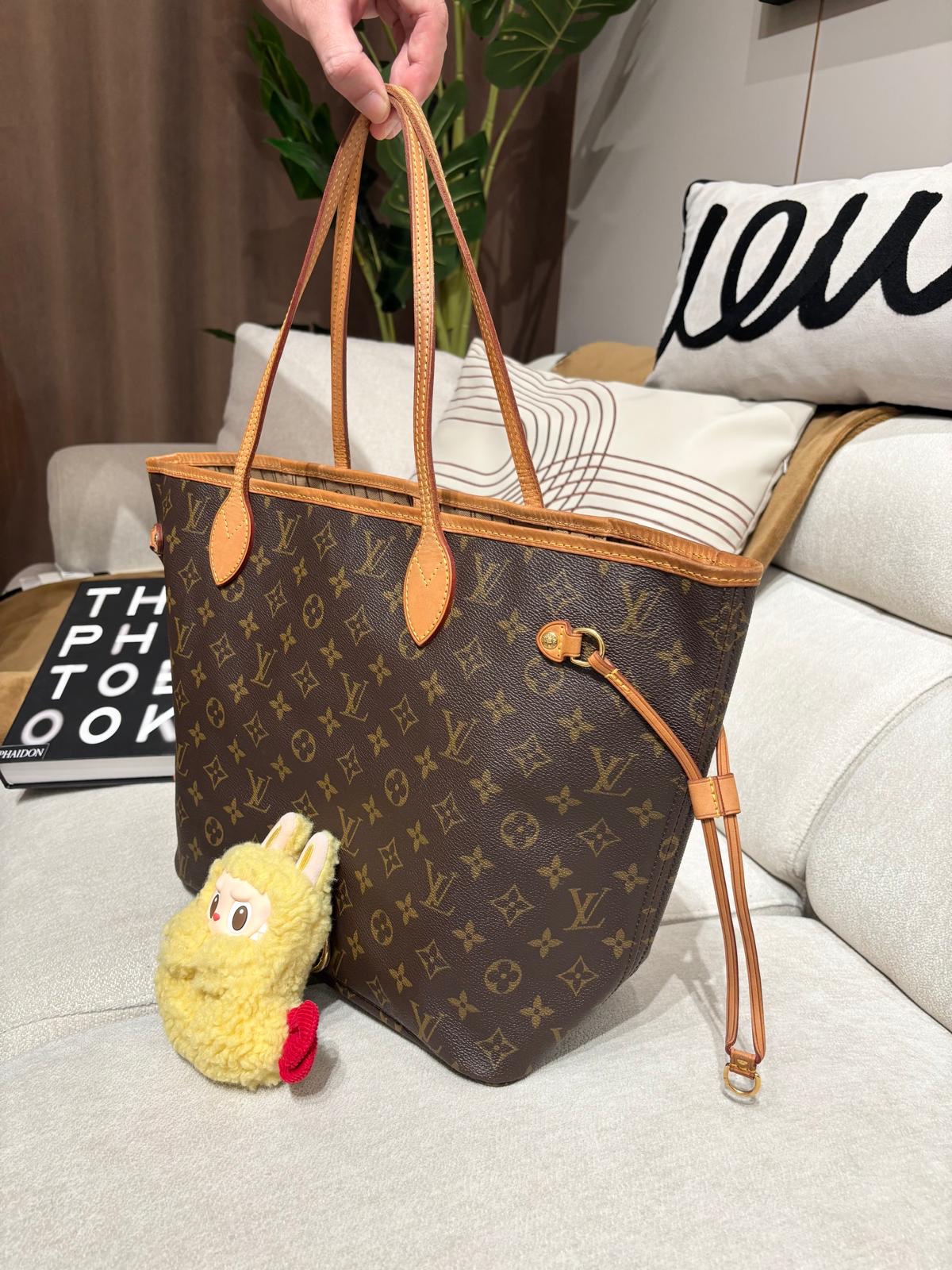 LV Neverfull MM Monogram 100%Authentic, 95%New ✅Dust bag