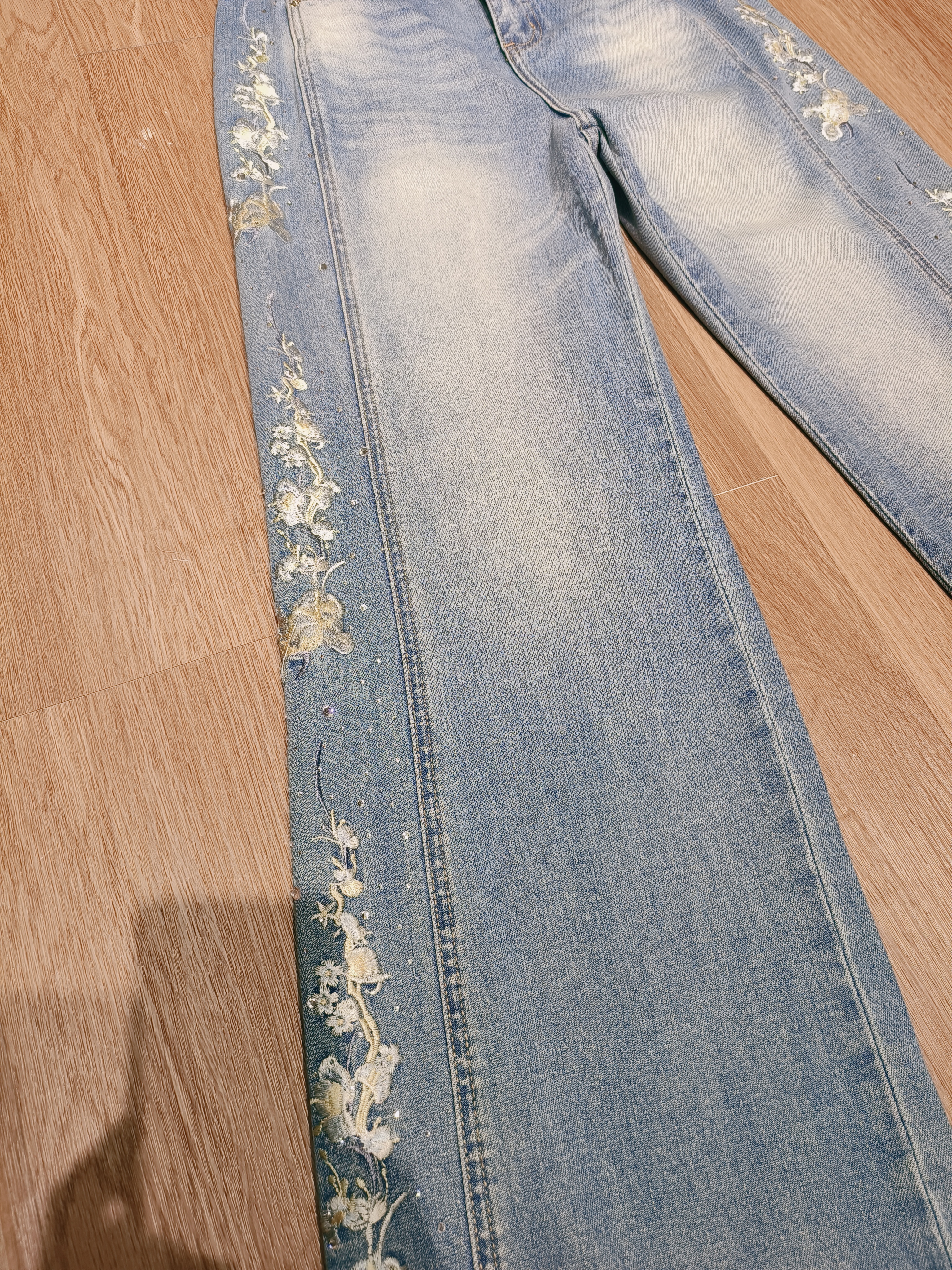 重工刺綉牛仔褲(S28~30寸腰 hip38寸 M30~32寸腰 hip40寸 L32~34寸腰 hip42寸 XL34~36寸腰 hip44寸)