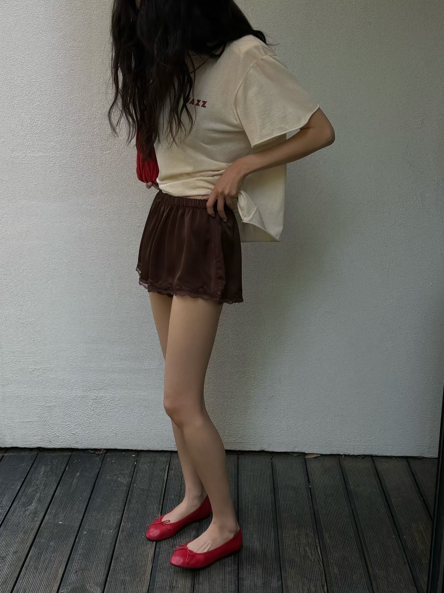 LACE-TRIM LOUNGE SHORTS