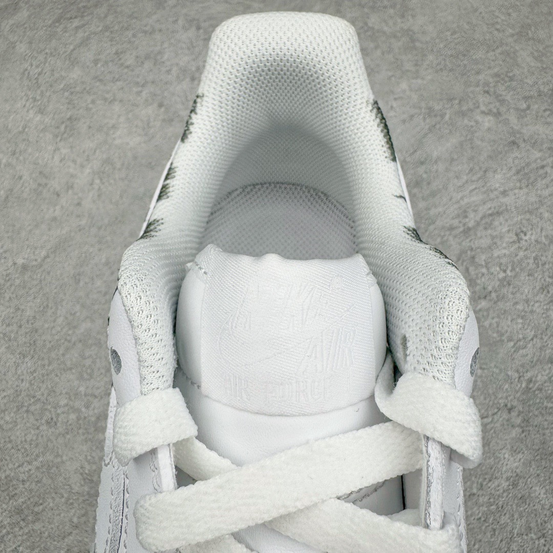 Supreme x Comme des Garçons SHIRT x Nike Air Force 1 Low 923044-100