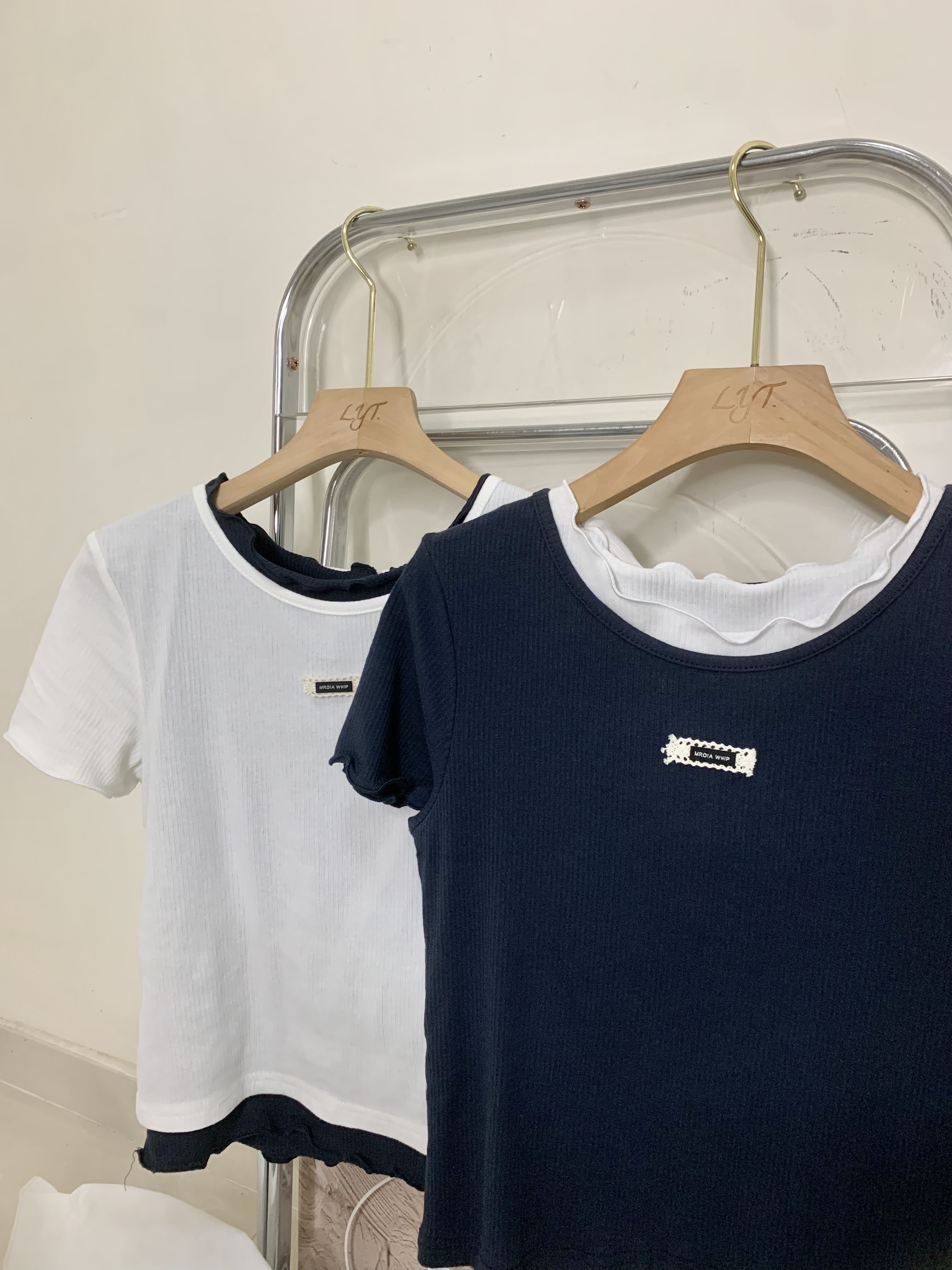 拼色木耳邊Tee（兩色）