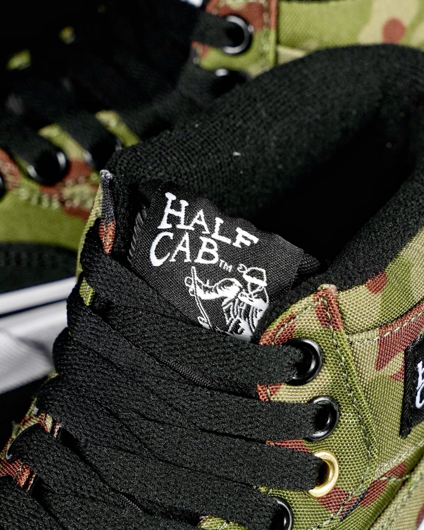 Vans Half Cab Reissue 33 