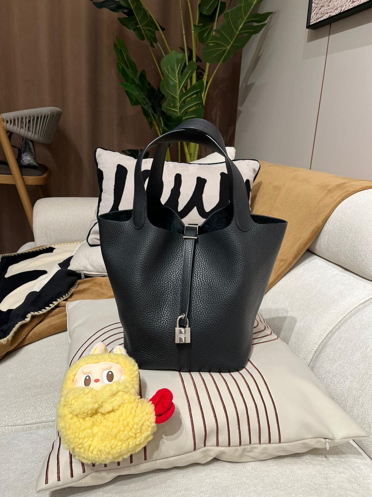 Hermes picotin 22,黑色銀扣,STAMP C 100%Authentic ,98%new  ✅key lock ✅dust bag