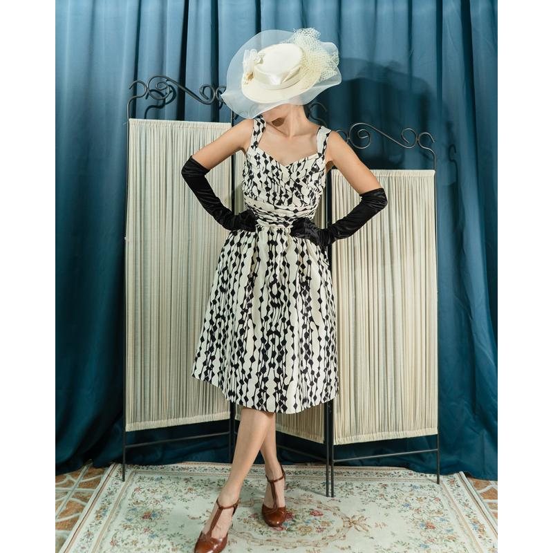 Classic 1950s Style Japanese Black Diamond Linear Pattern Sweetheart Summer Cocktail Dress (MT1608-171)