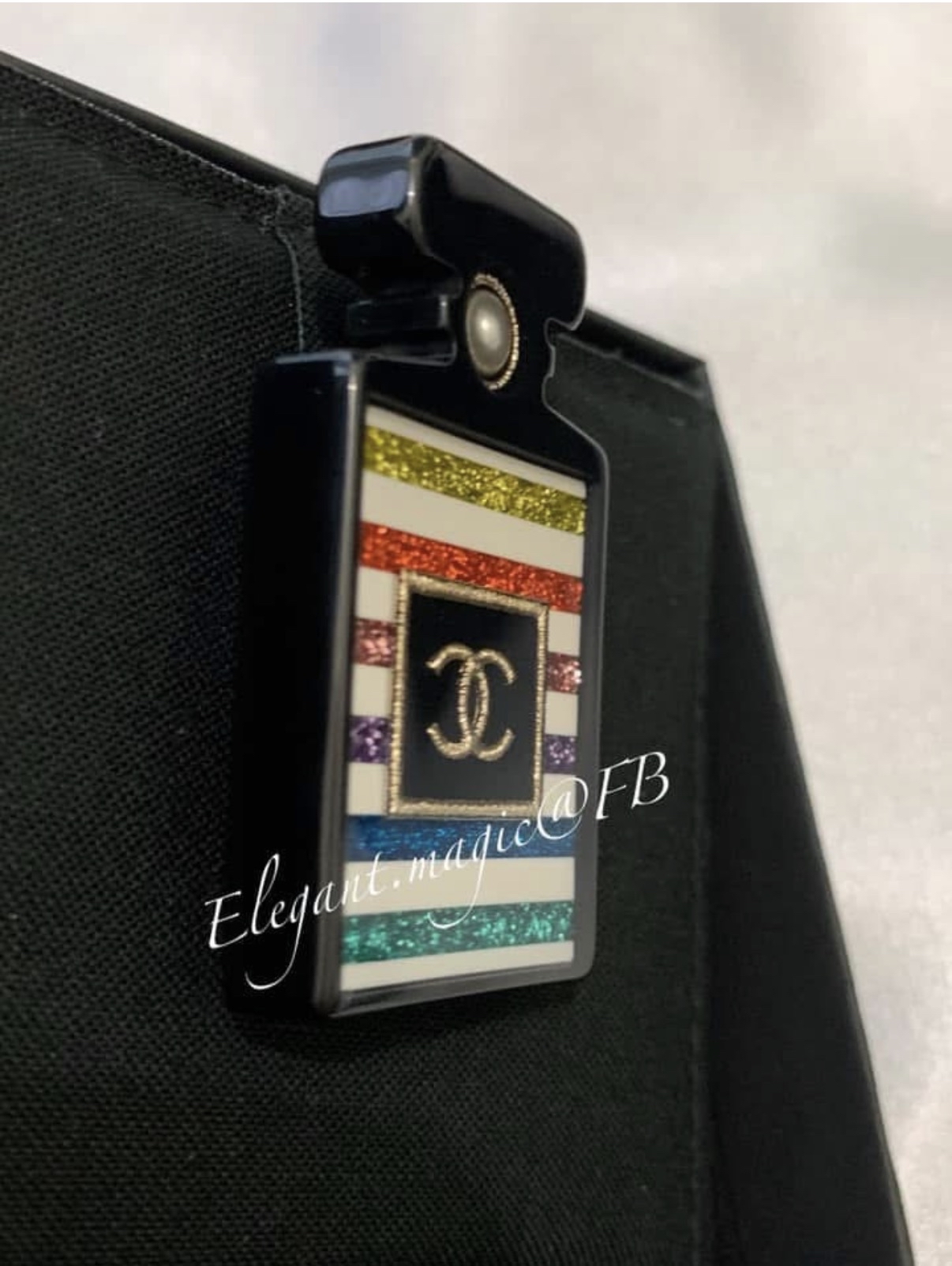 Chanel彩虹🌈香水樽brooch