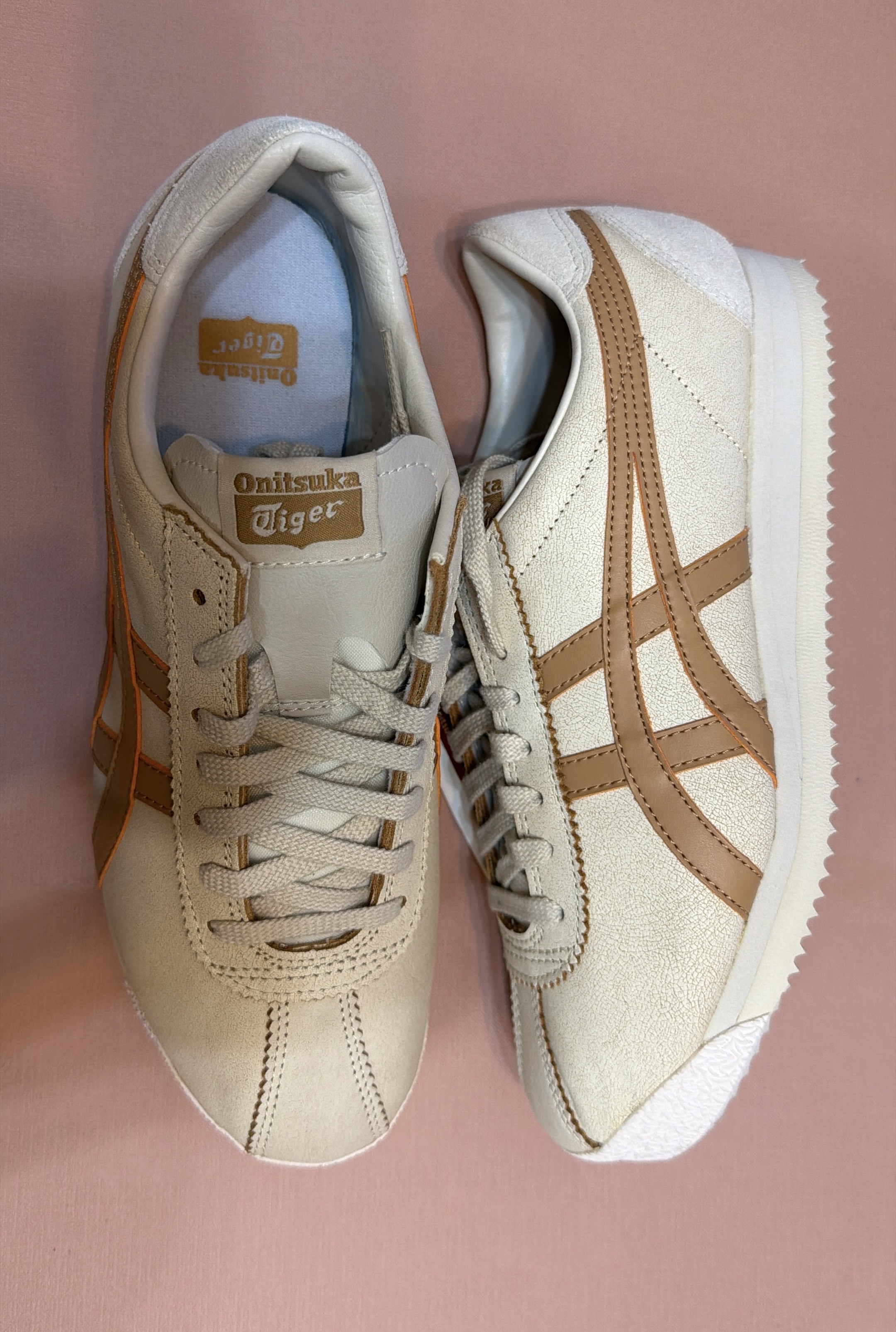Onitsuka Tiger 老虎鞋 Size: 40 