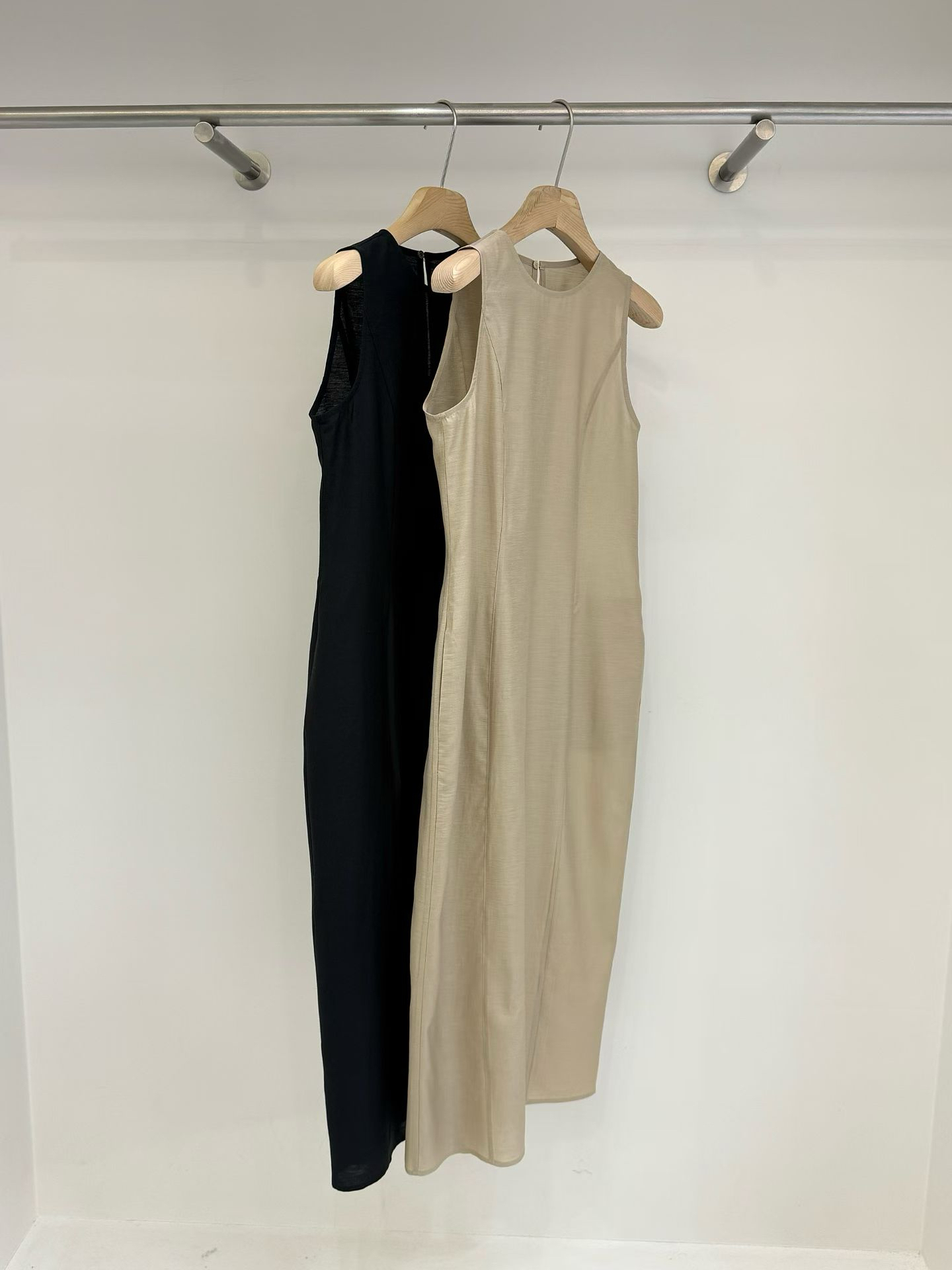 Elegant one piece long dress (with inner dress)
