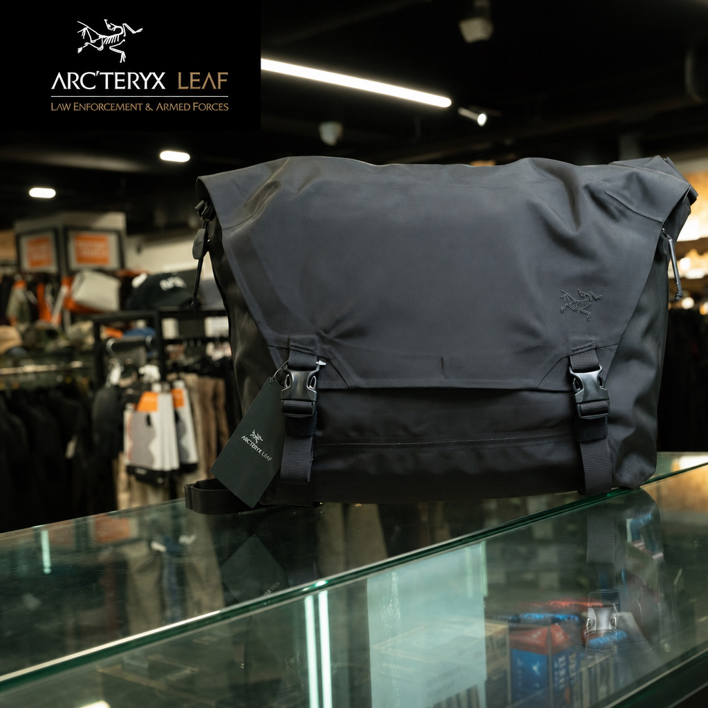 Arc'teryx LEAF Courier Bag 15