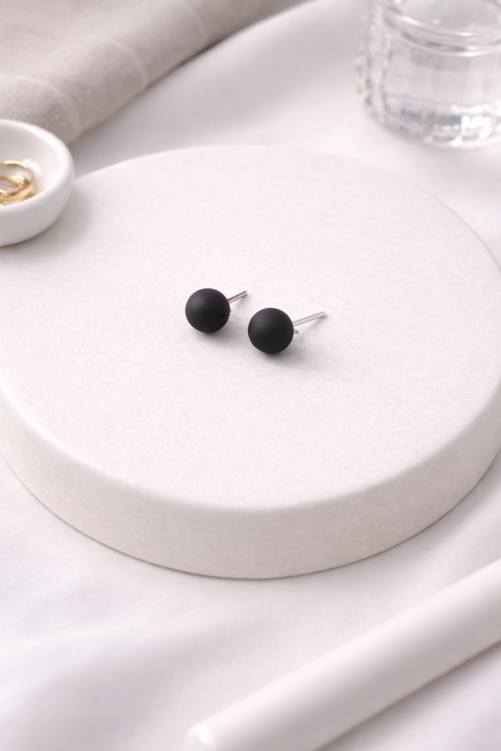 Ocr Matte Dot Stud Earrings