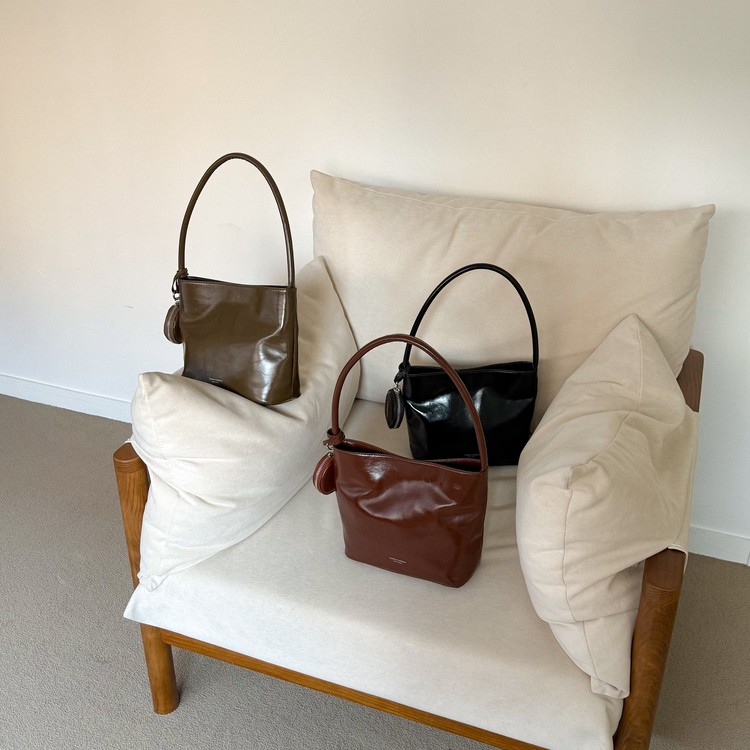 連線一口價, 不再有額外折扣【26SS】 預訂_More Bag with mini conis bag By Bucks & leather