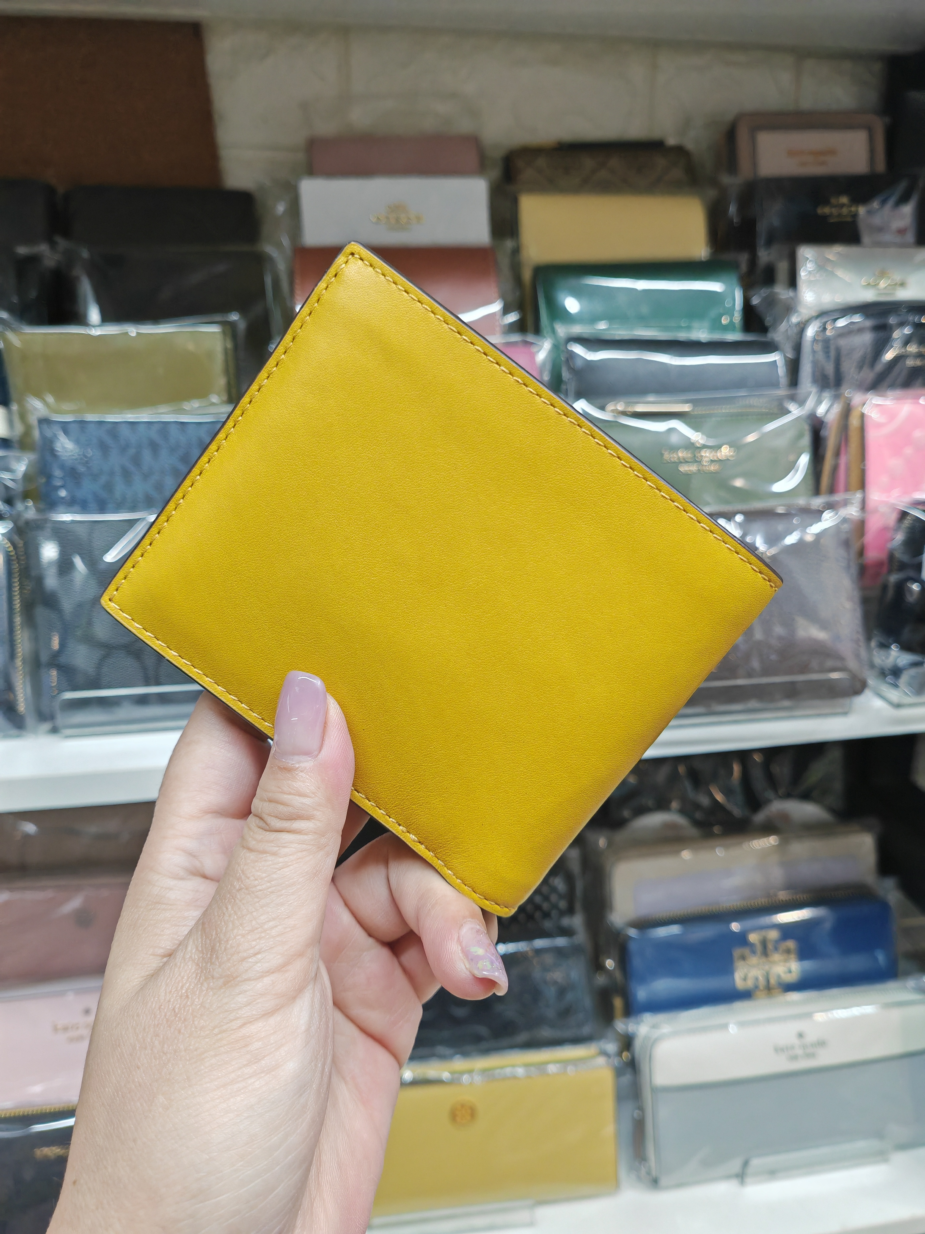 香港現貨-Coach men's wallet 介黃