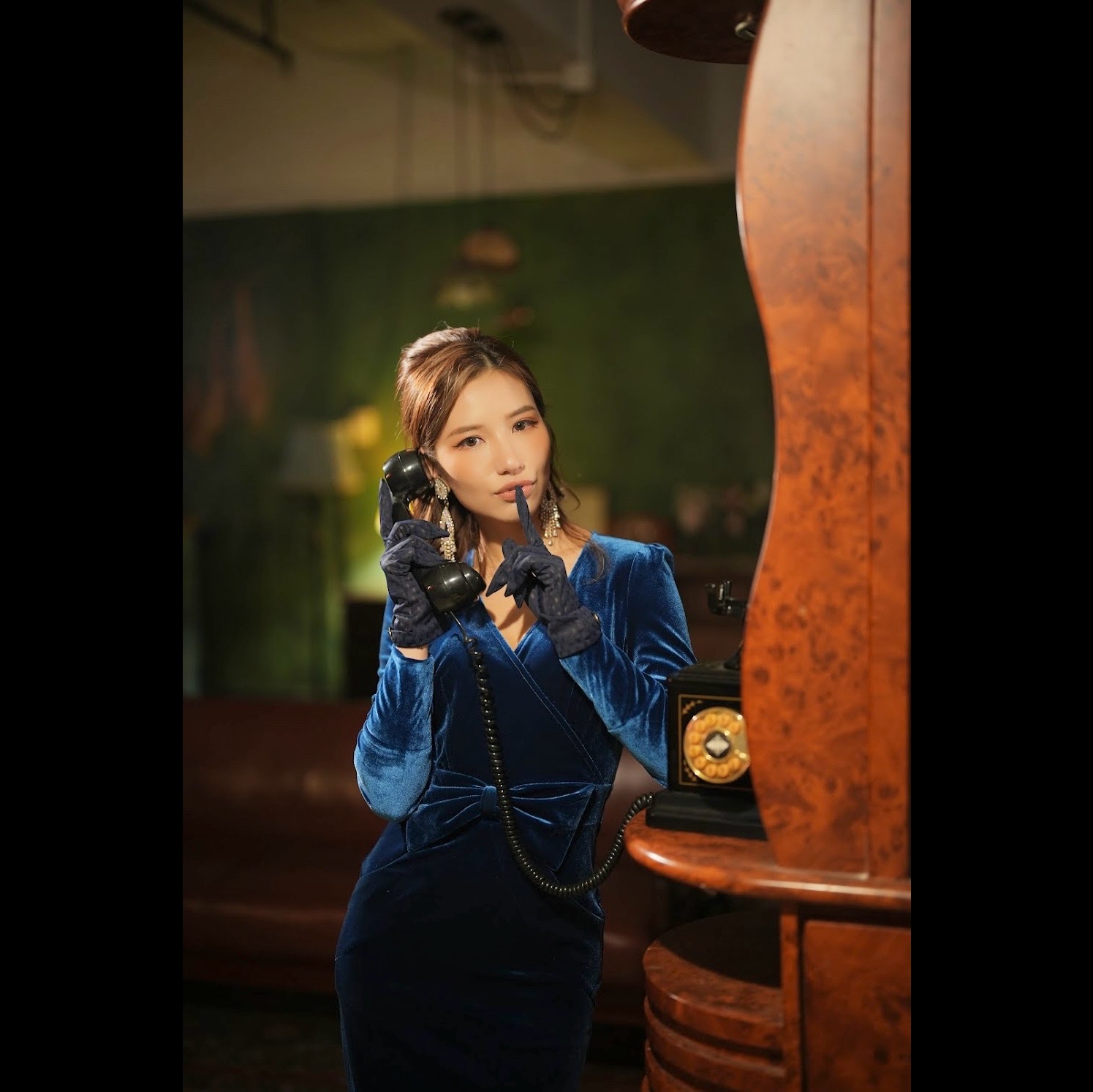 (Last S) Jewel Velvet Collection - Ribbon Waist Wiggle Cocktail Dress - Sapphire Blue (FM205)