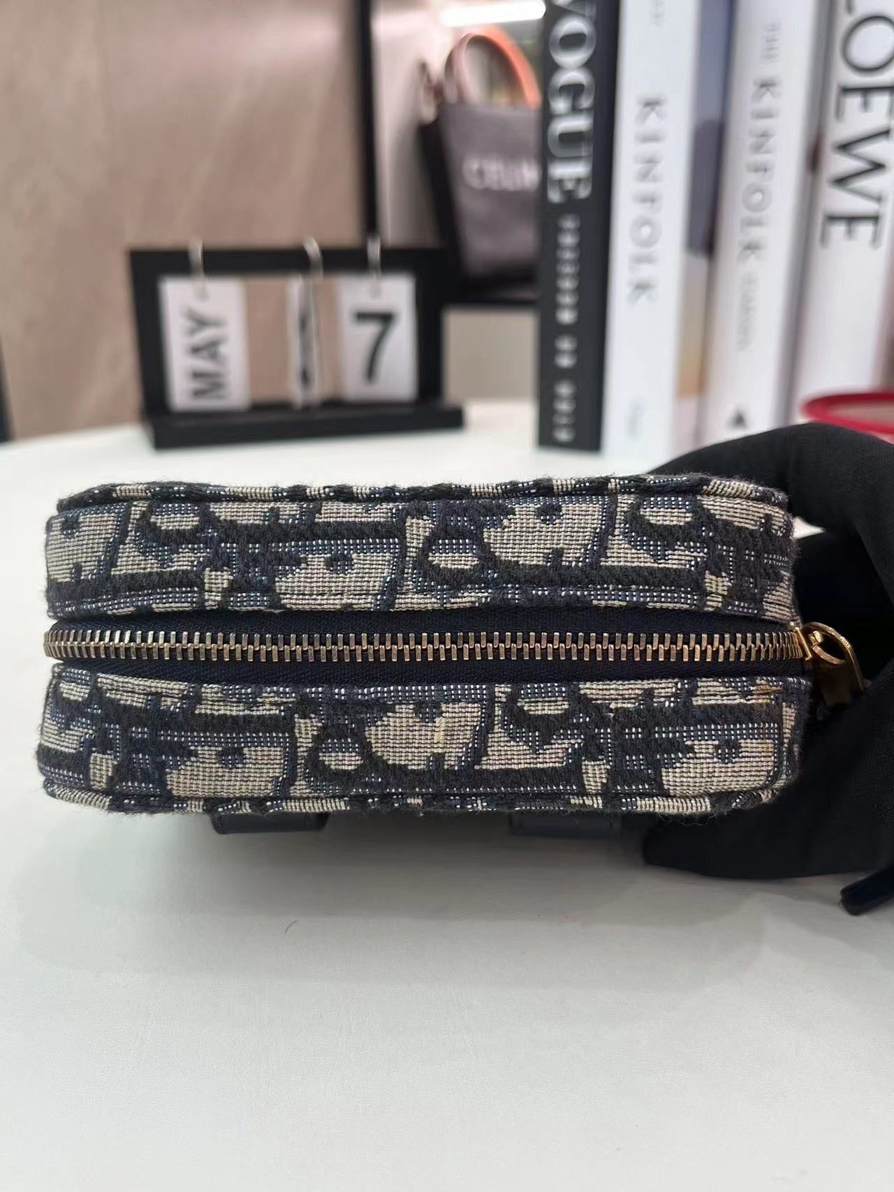 【預訂貨品】Dior 藍色老花相機包 