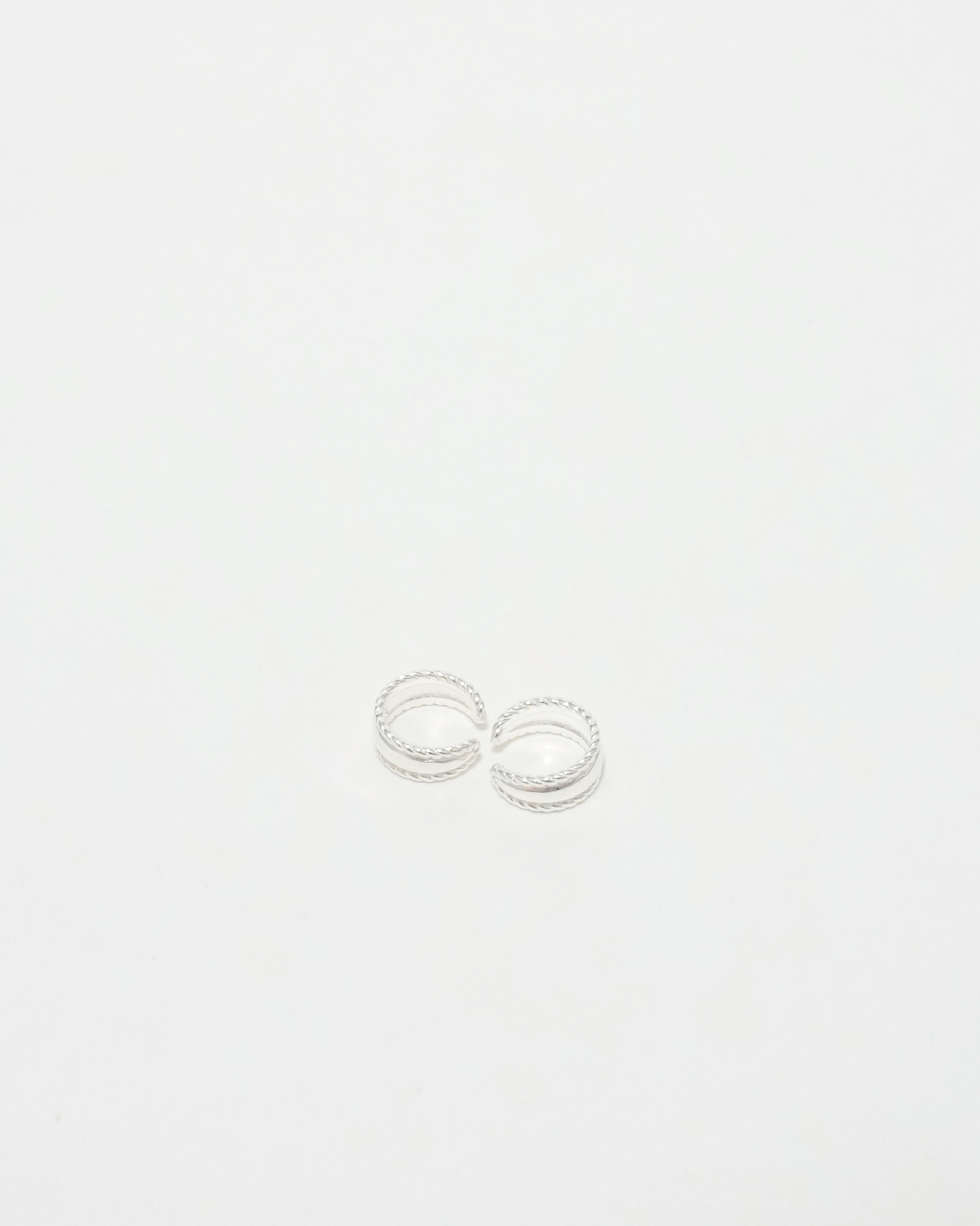 Twisted Curved Ear Cuff