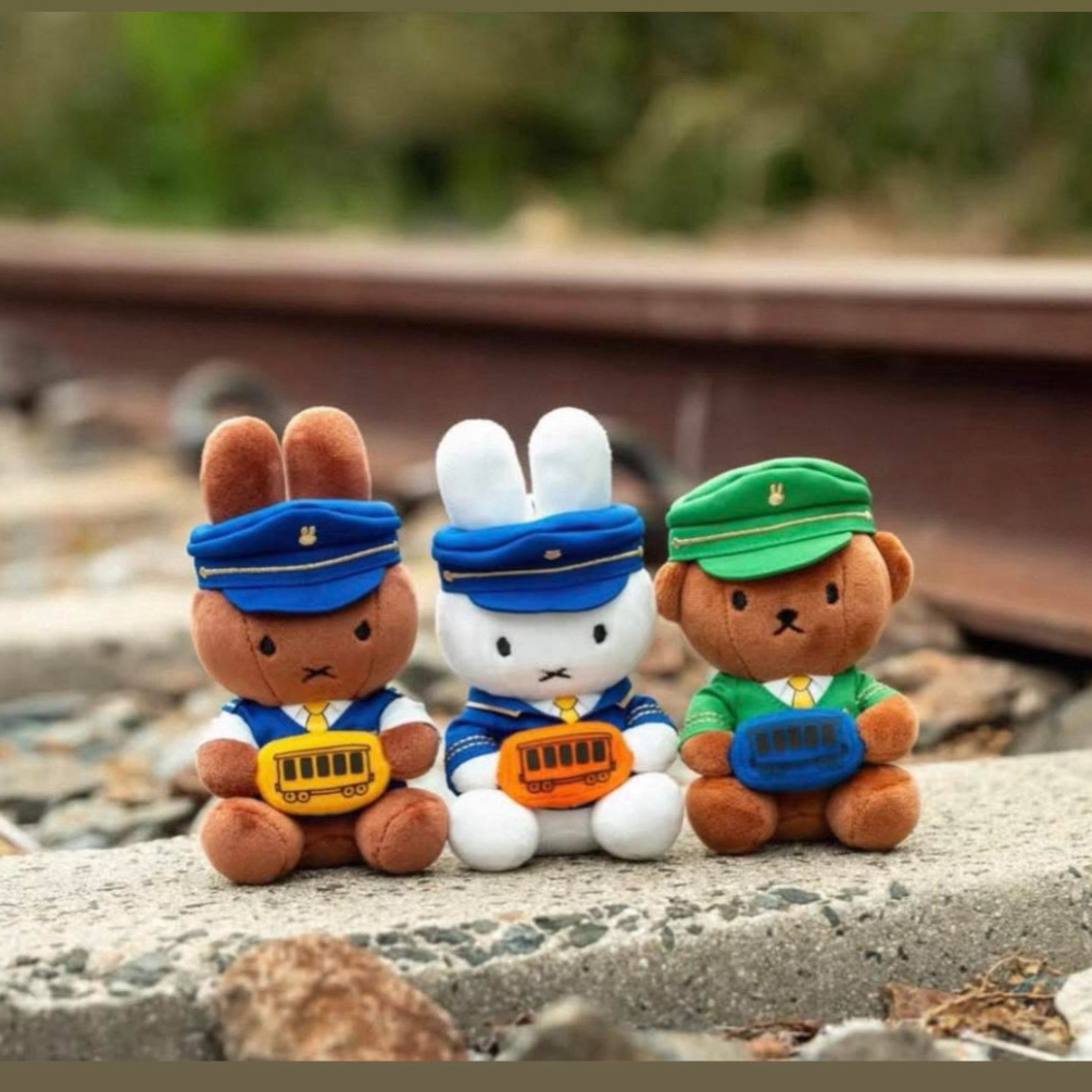 新登場 [韓國直送] 海雲台列車車長限定版