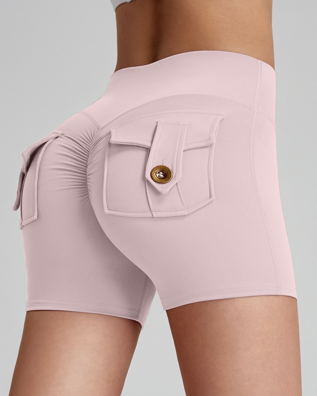 裸感蜜桃臀工裝口袋瑜伽短褲