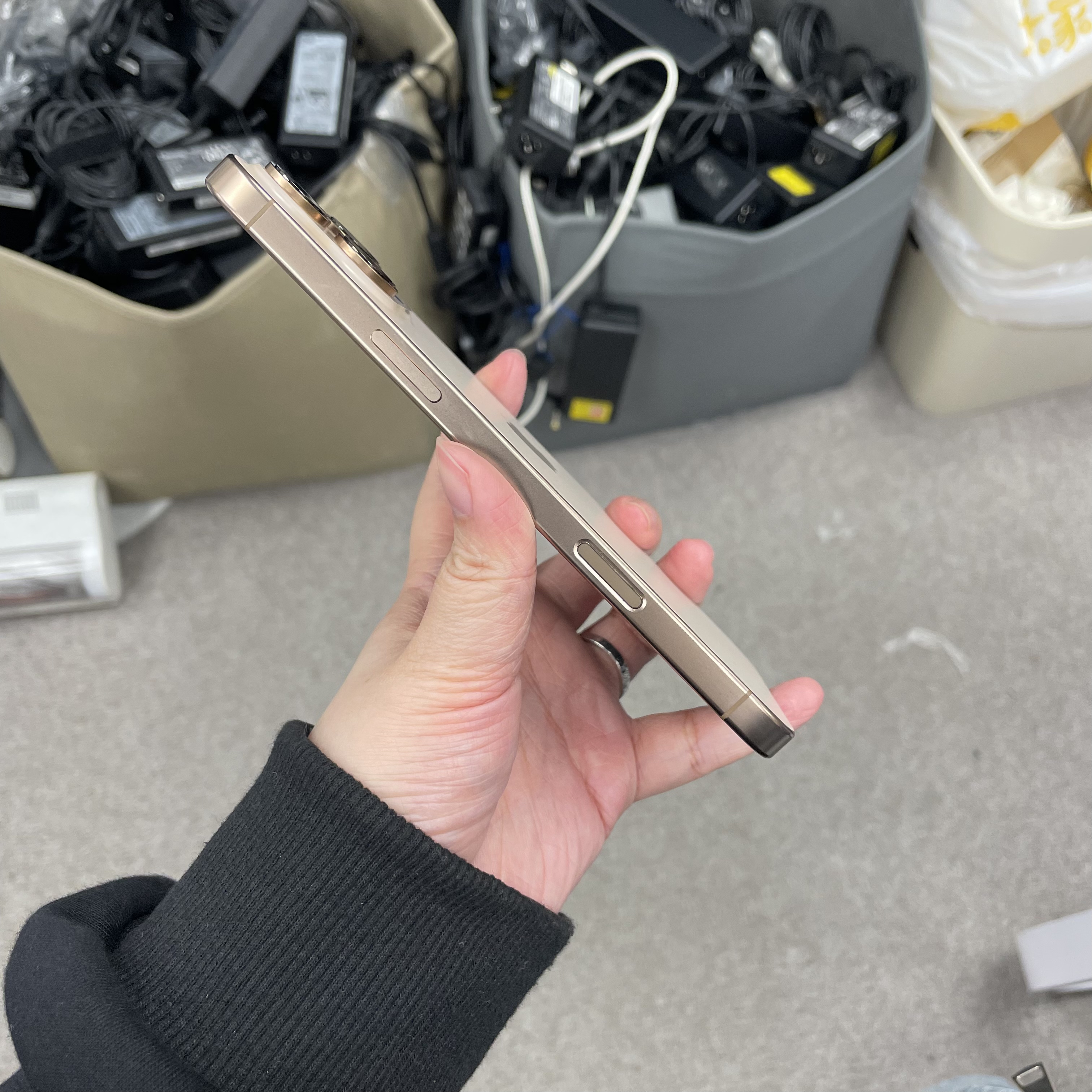 *5926 16 Promax 完美機 256GB 電97 沙色 gold