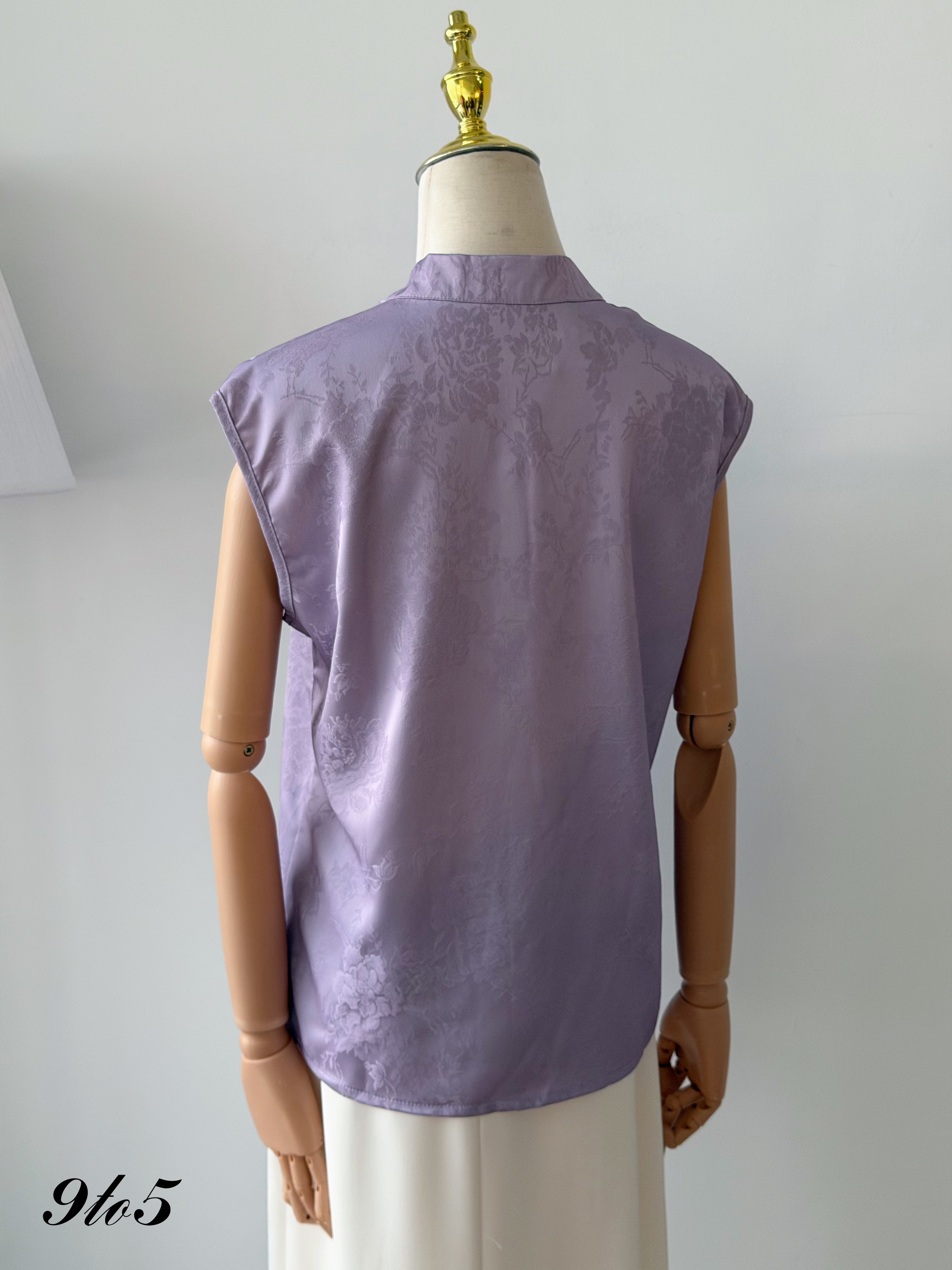 T4487 Sleeveless Floral Cheongsam Top - Purple