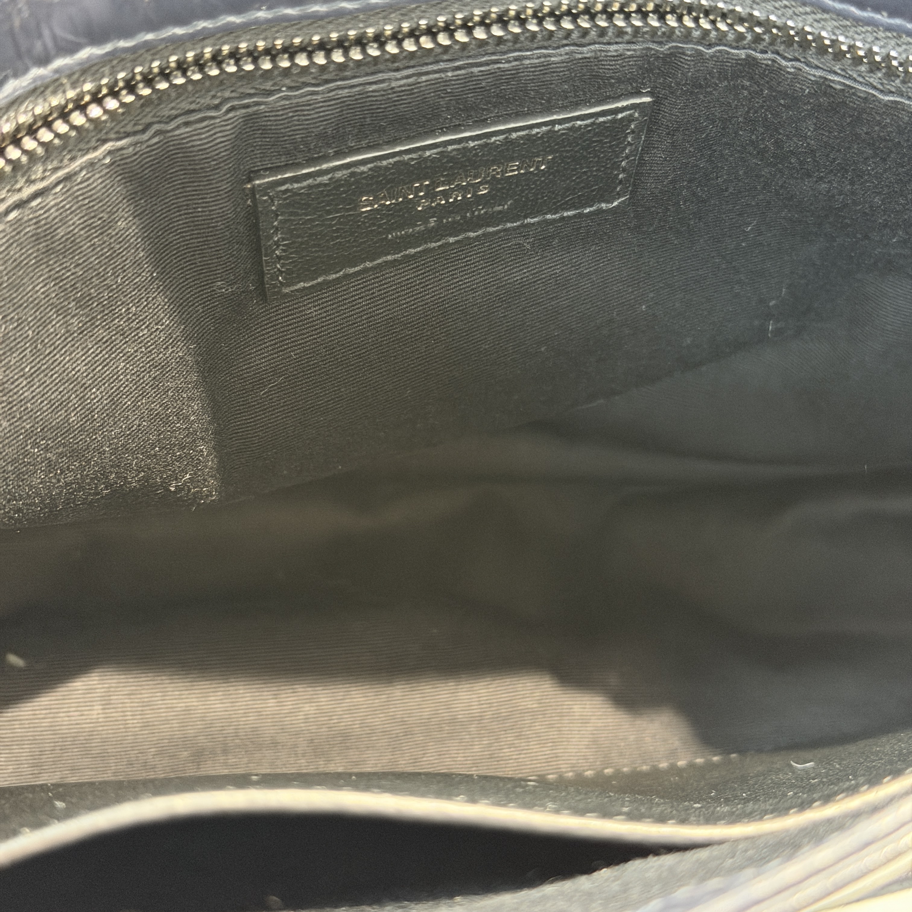 YSL Niki 牛皮D扣 中性風容易襯衫百搭款🫢📣