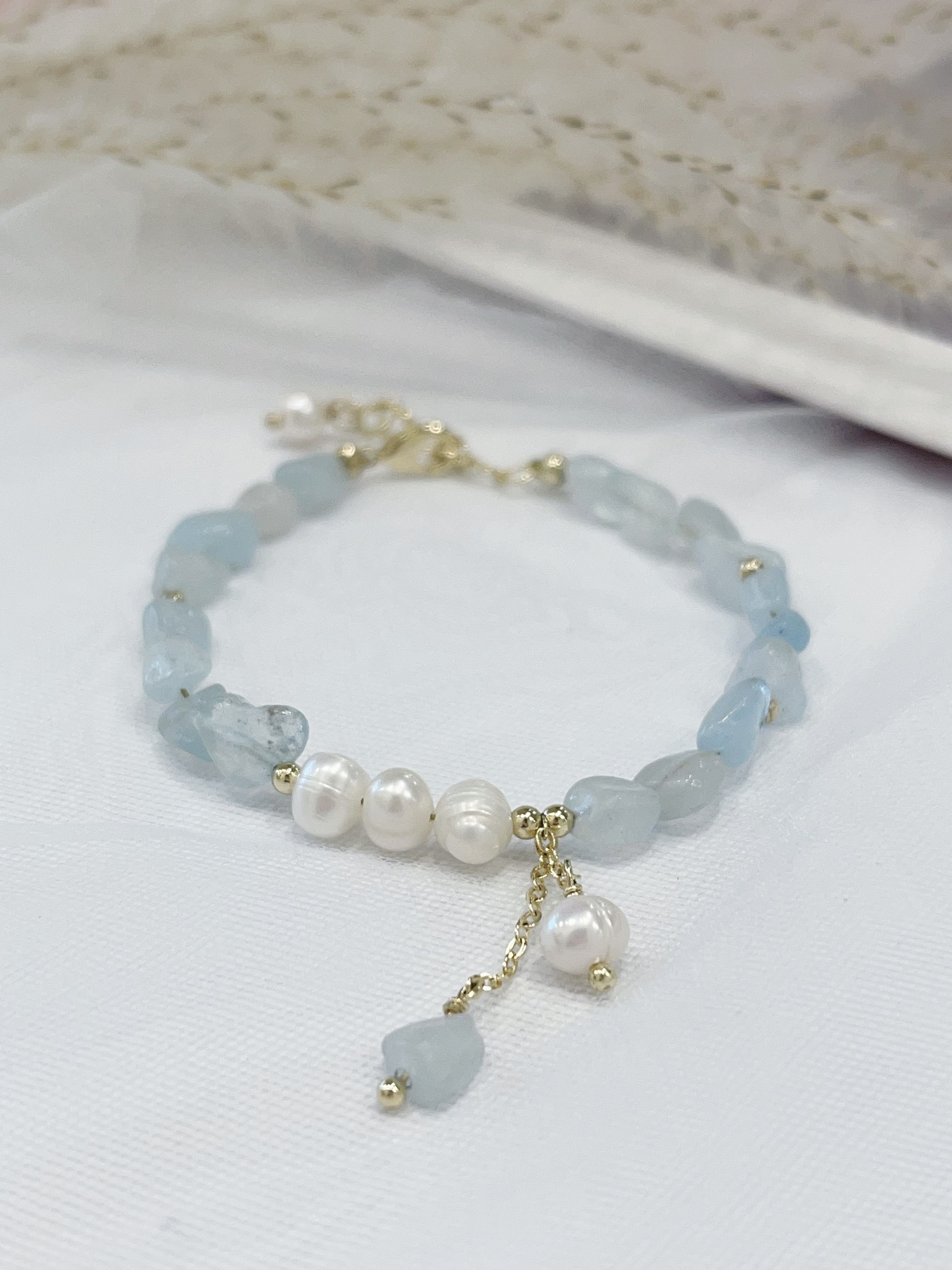 🌊 海蓝宝碎石 × 淡水珍珠手串 Aquamarine Chip & Freshwater Pearl