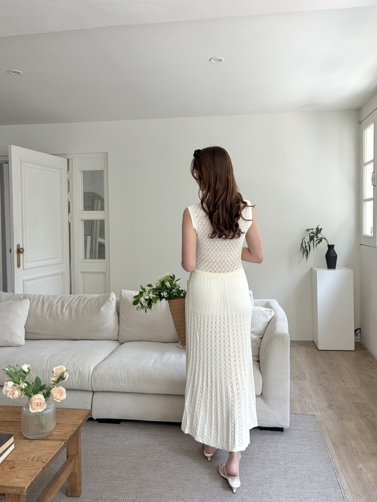 Buttoned Crochet Knit Dress (Ivory)