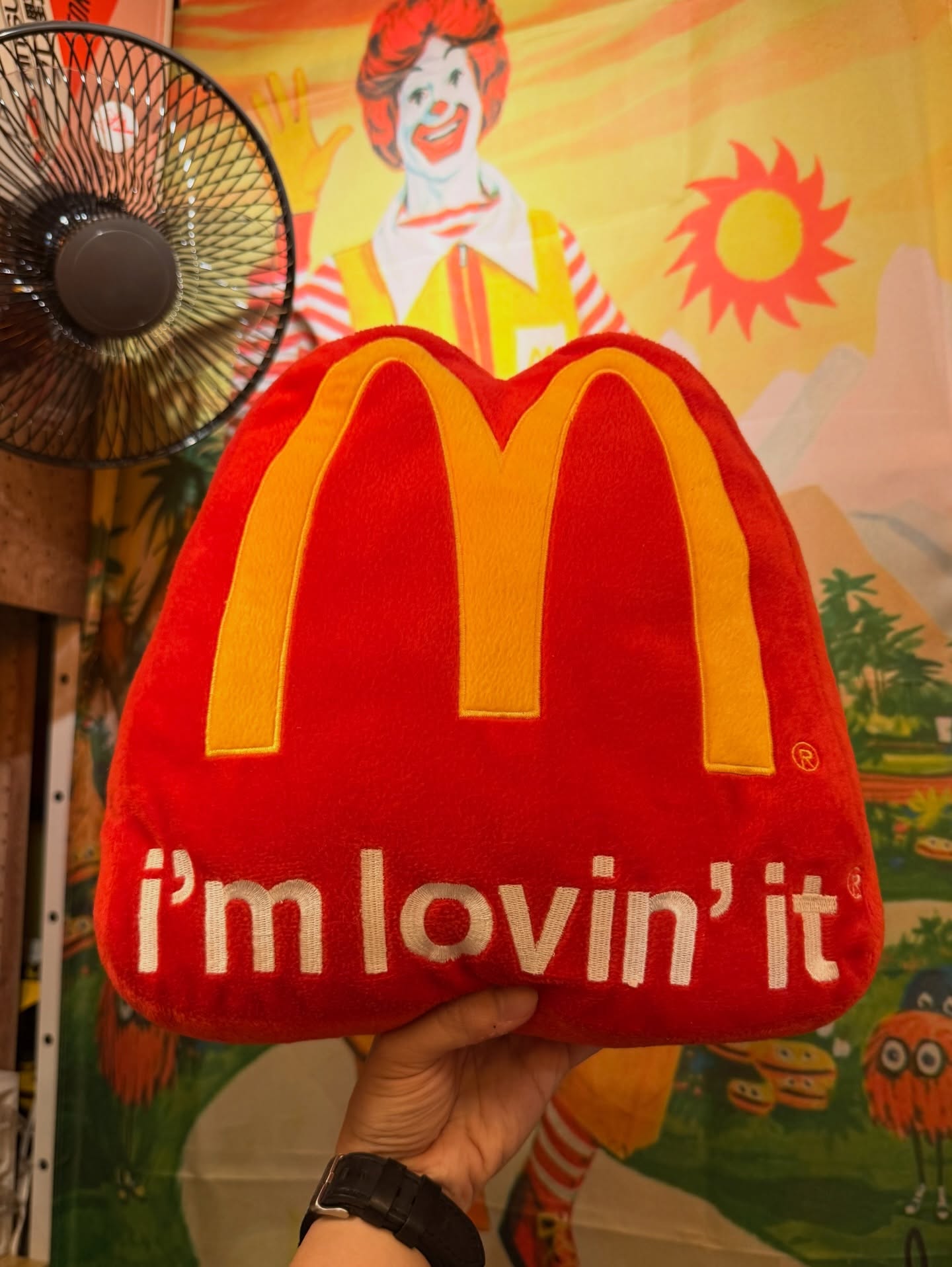 【新品未使用】麥當勞 “i’m lovin’ it” 咕臣