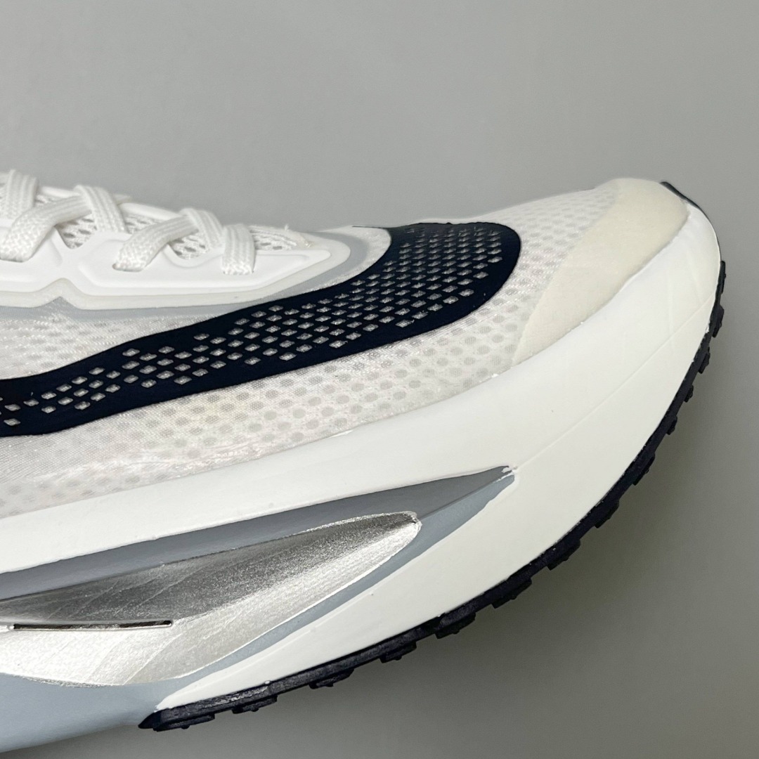 Nike Zoom Fly 6 FN8455-104  