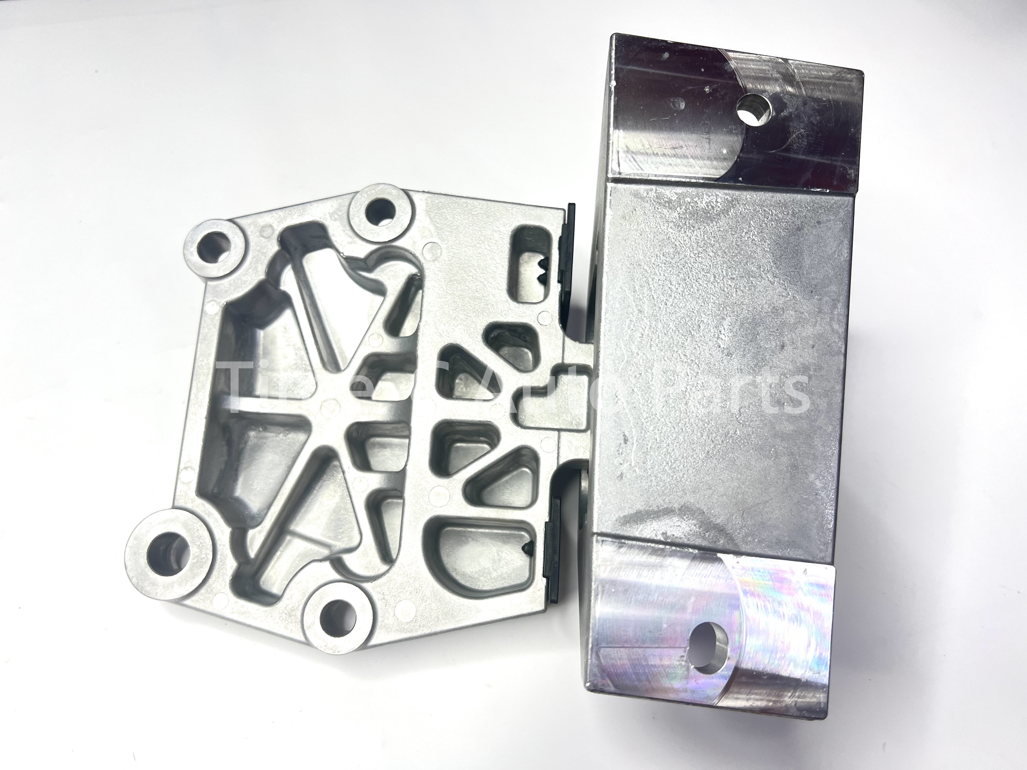 左機器膠 11220-5TL1A - Nissan Serena