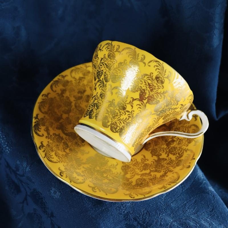Vintage C.a. 1950-60s Ansley Gold & Yellow Corset Tea Cup Tea Set Duo (MT1431)