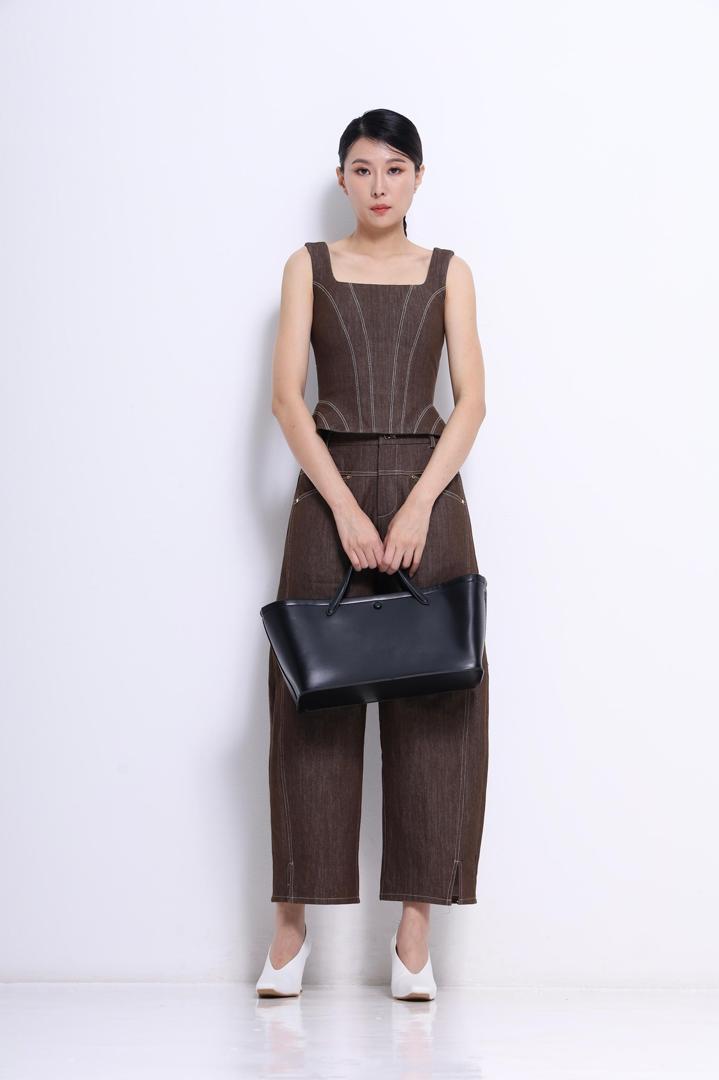 牛仔弯刀裤脚 1635