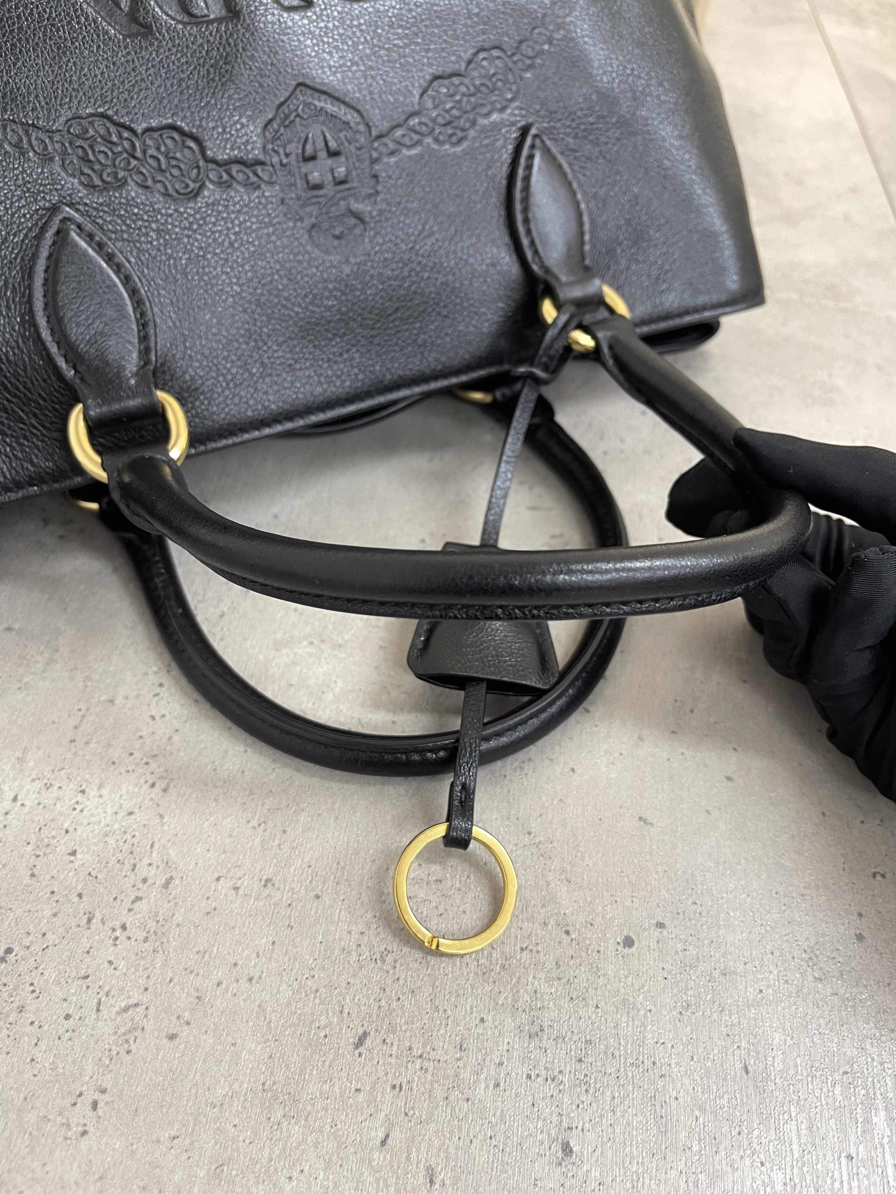 Pre-owned Prada Handbag / Product Code: 26012701