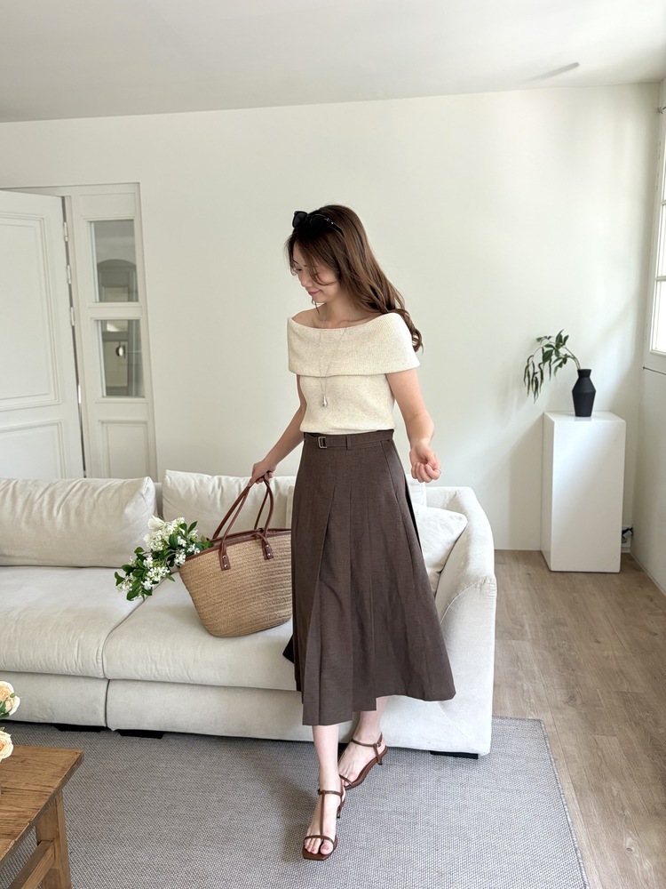Linen Off Shoulder Top (Oat)