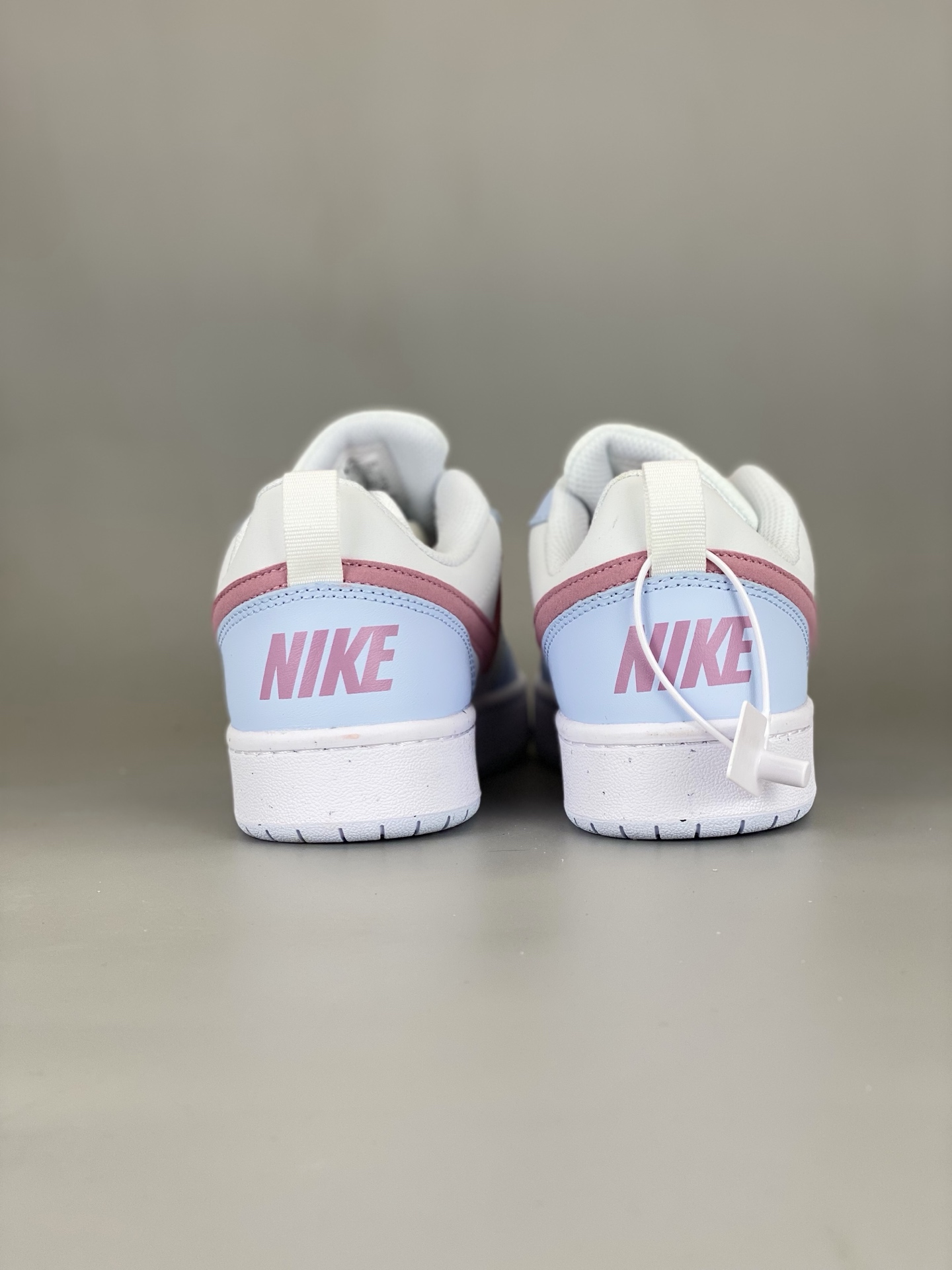 Nike Court Borough Low