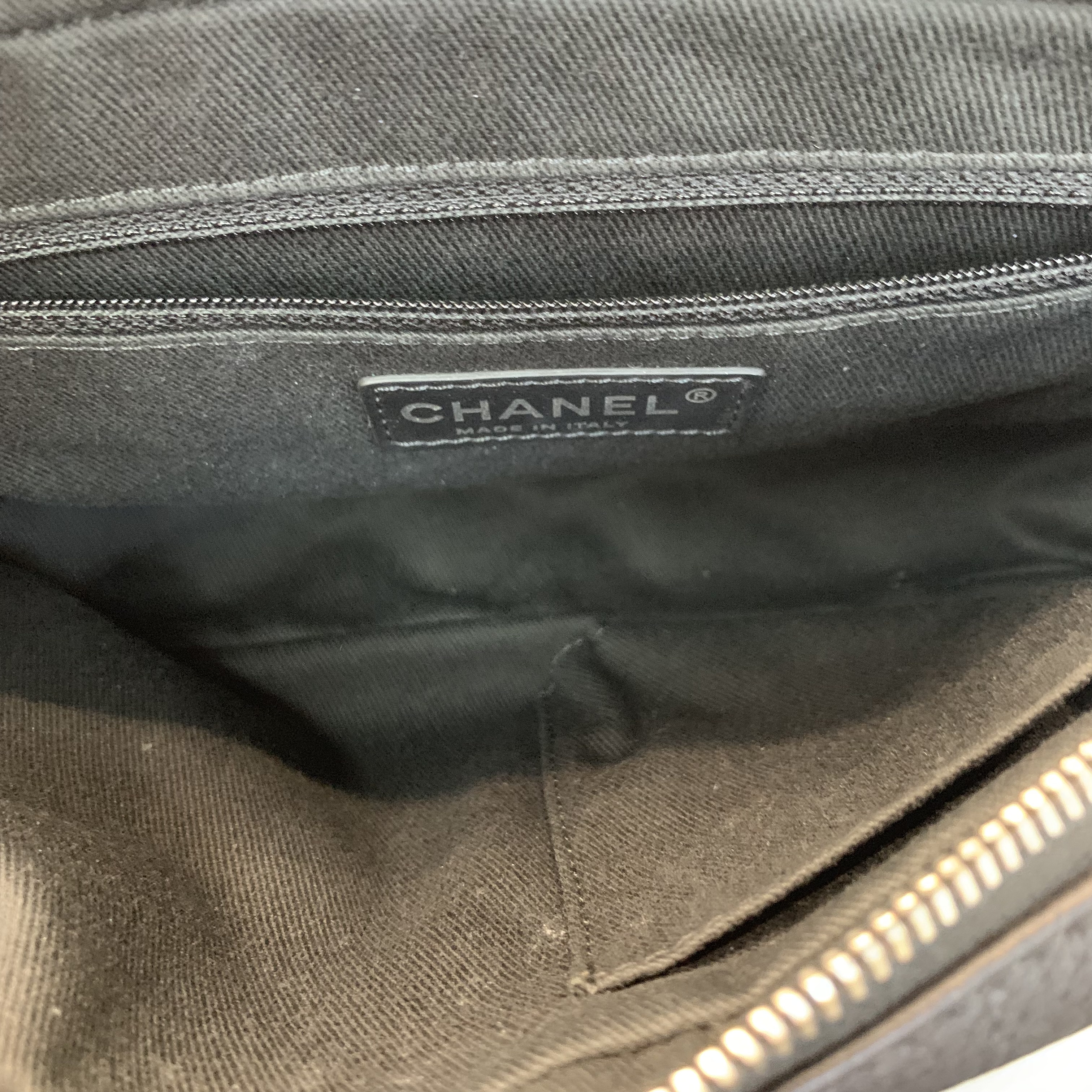 罕見鹿皮Chanel黑色銀扣相機包‼️