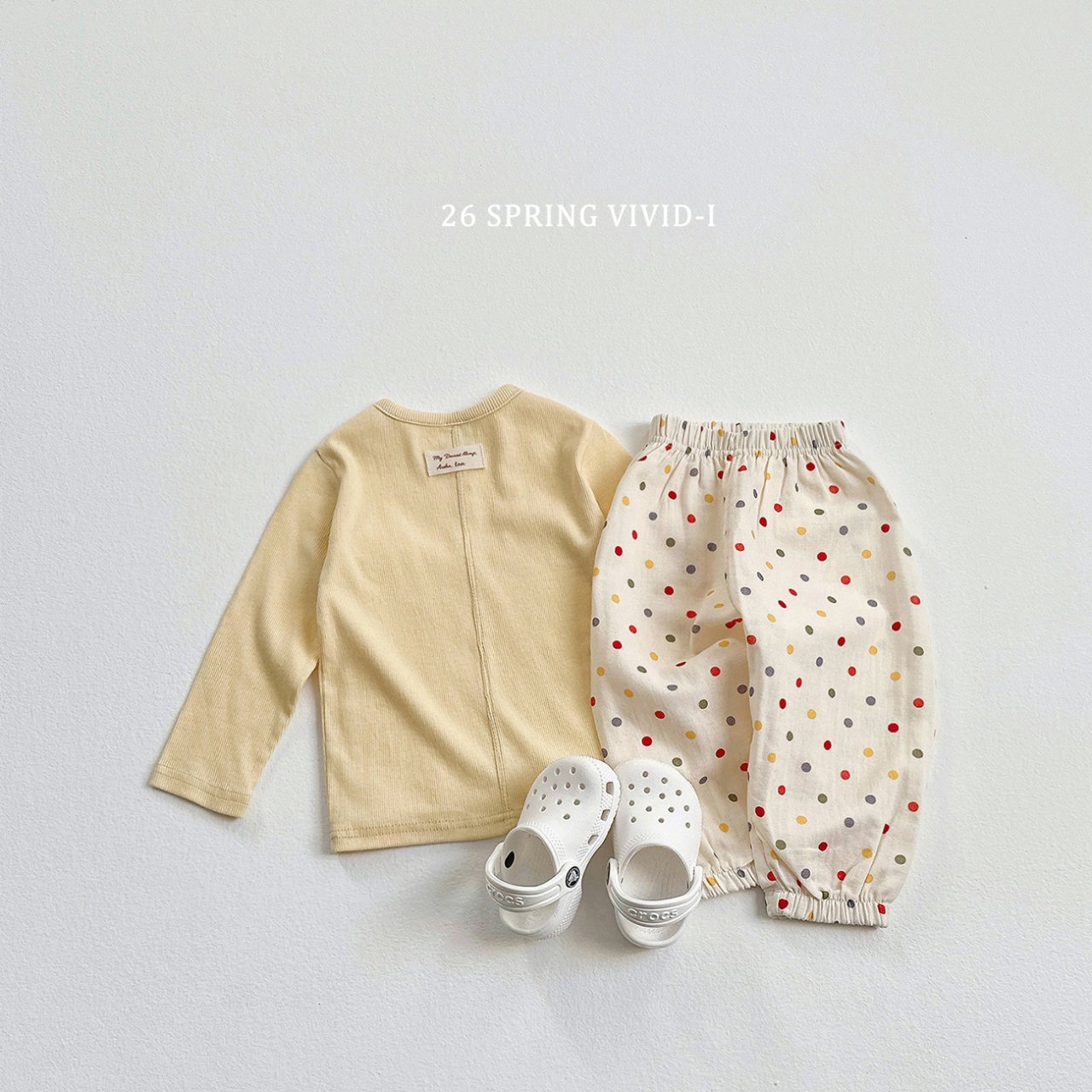 🌸預訂 韓國直送🌸🇰🇷VIVIDI四色日常純色長袖打底上衣