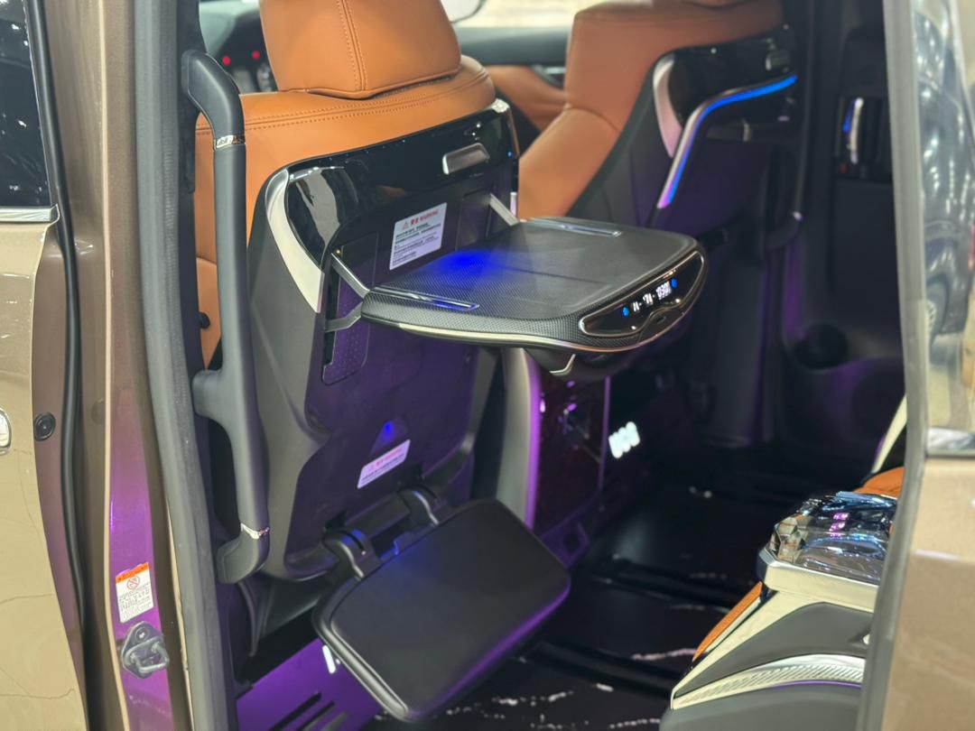 HIACE DIGITAL TABLE / AGH30-DGT-14001-SH