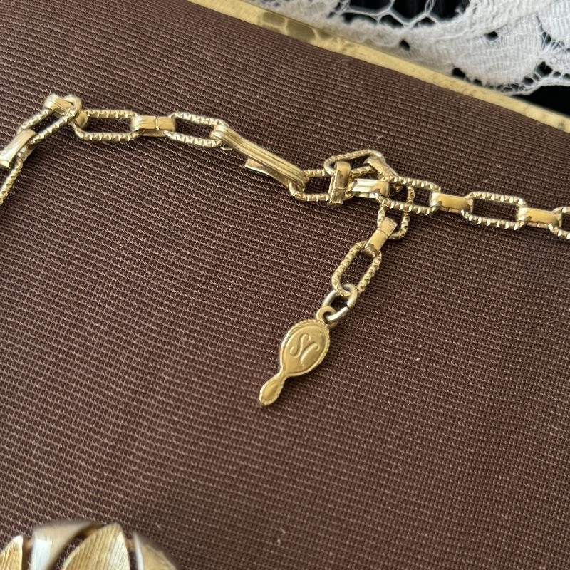 Vintage 1962 Sarah Coventry "EGYPTIAN TEMPTRESS" Statement Necklace and Clip Earrings Set (MT2146)