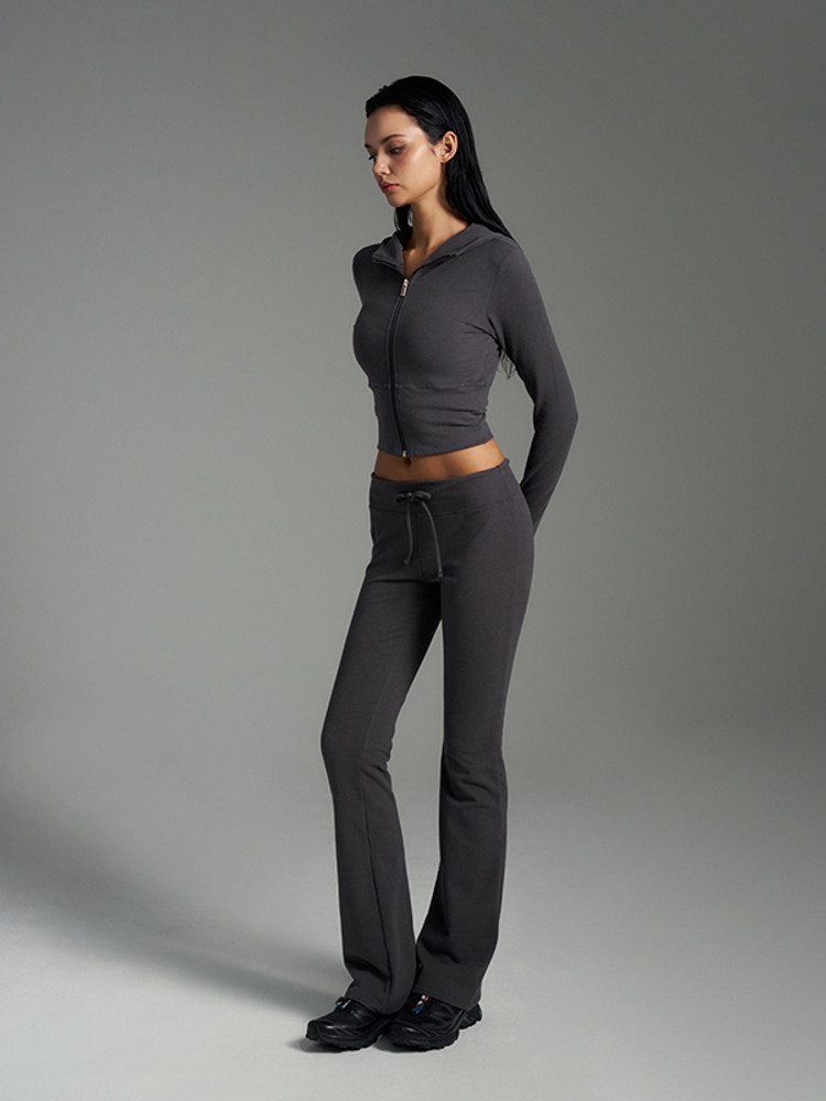 預計11月中返貨~預購_Flow Low-Rise Bootcut Pants by Grandeline