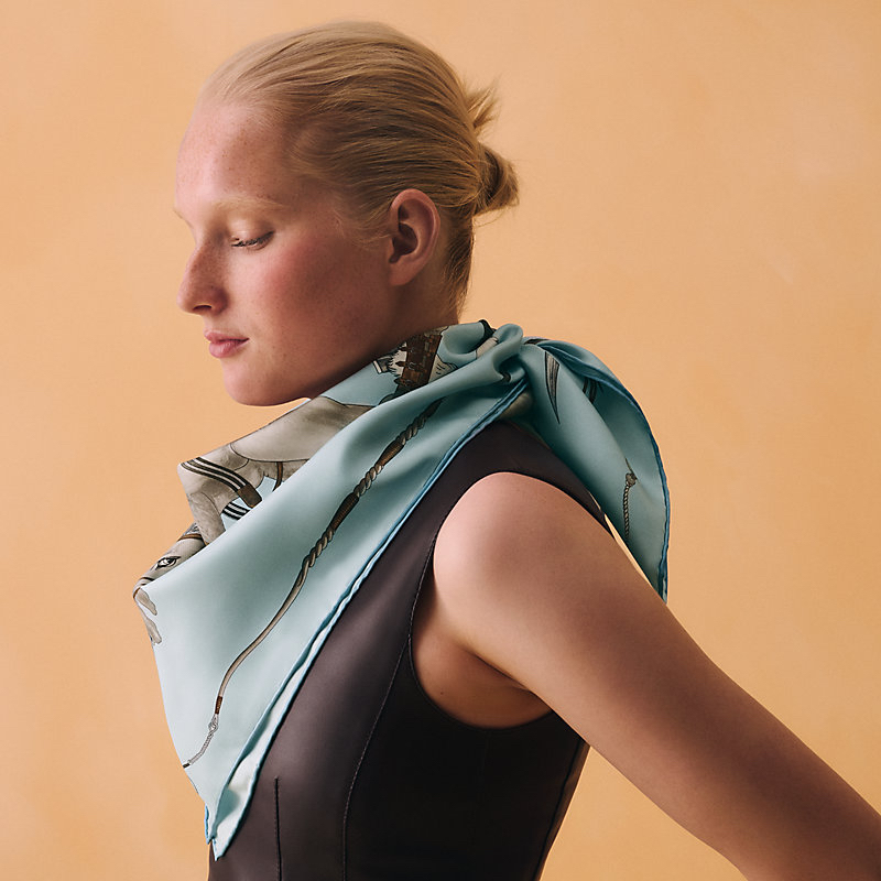 配貨價✨新款🆕Hermes silk in scarf 90 100%silk 有盒~